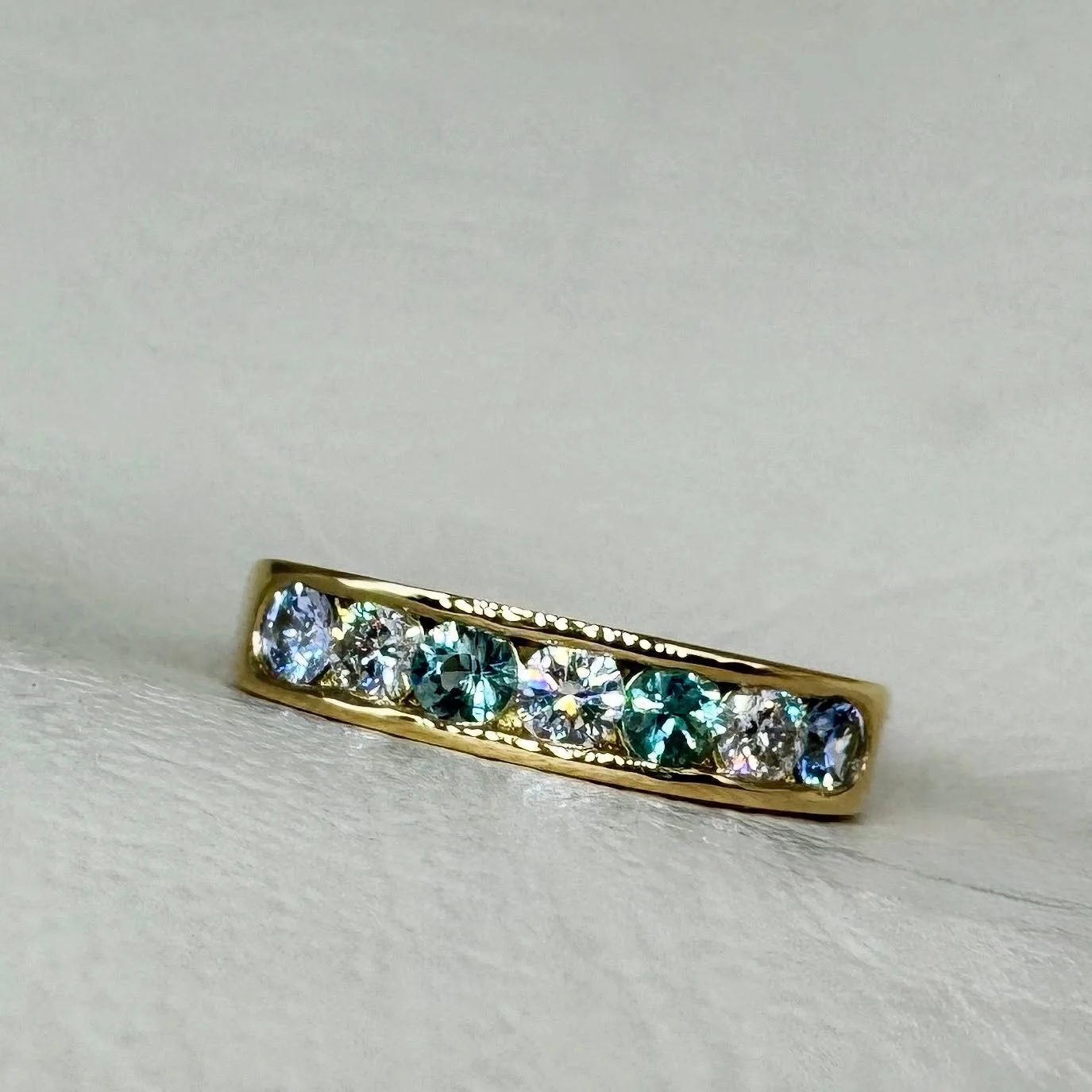 All done and ready to shine! This beautiful half eternity ring features 18ct yellow gold, blue and Montana sapphire, and diamond.💍 💎