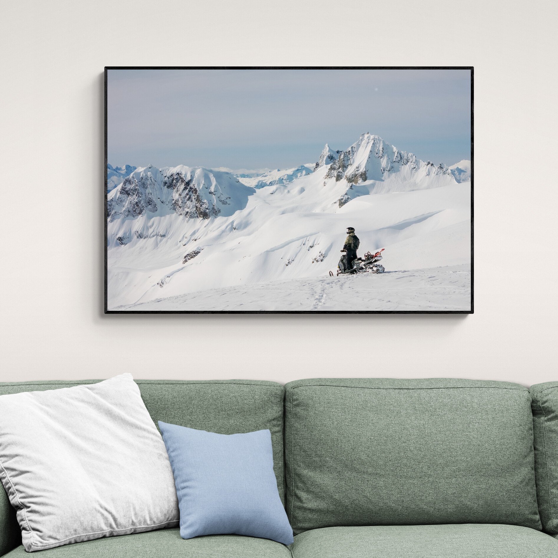 close-up-view-of-large-sofa-30.jpg