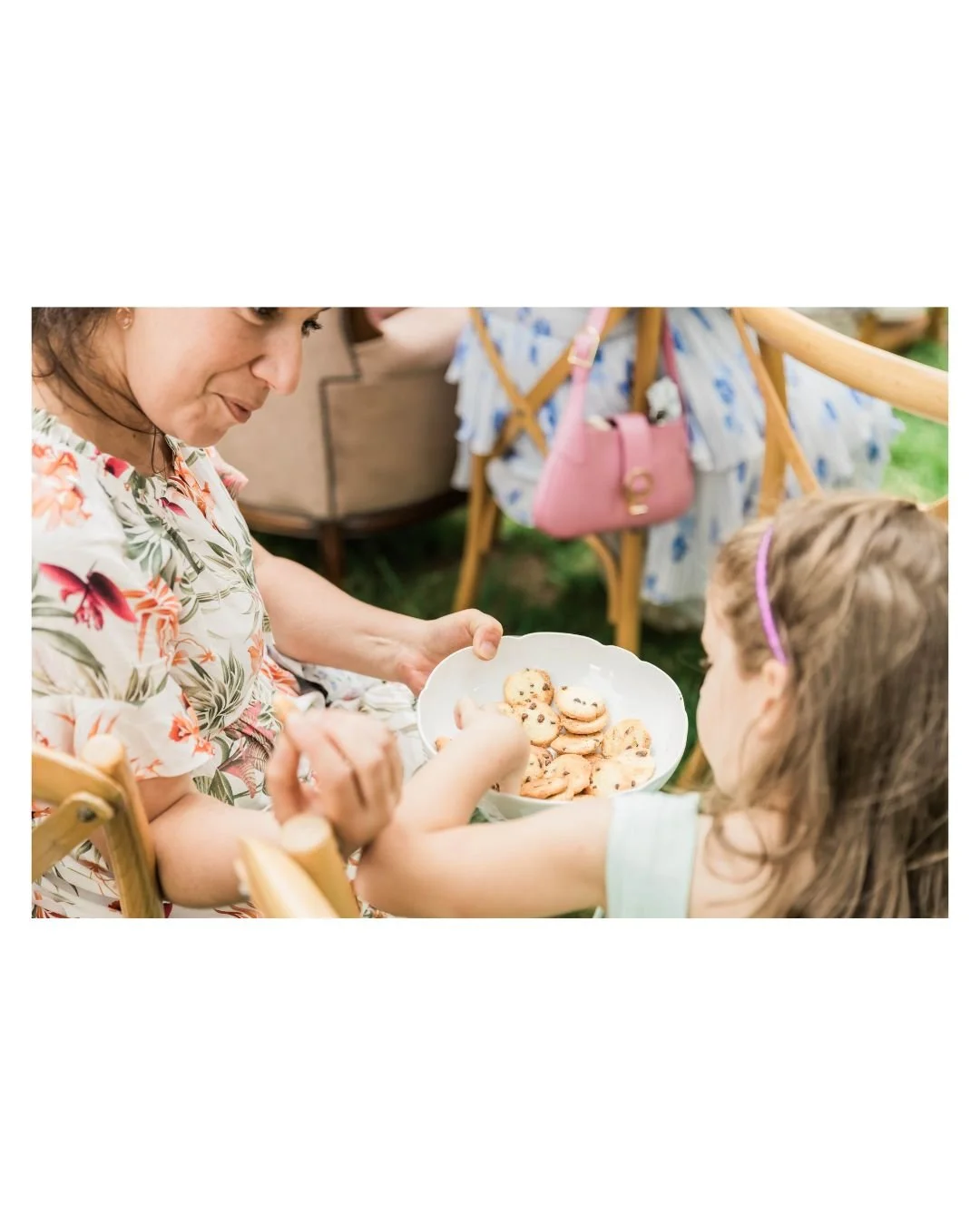 Cr&eacute;ation d'un rituel gourmand avec les mari&eacute;s pour leur c&eacute;r&eacute;monie !
C&eacute;l&eacute;brer l'amour &agrave; travers les saveurs. D&eacute;licieux po&egrave;me.