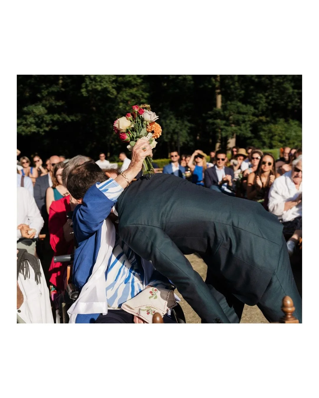 Dans le pr&eacute;c&eacute;dent post, je vous racontais l'histoire d'un rituel de c&eacute;r&eacute;monie de mariage...cette photo raconte le d&eacute;nouement de ce rituel 😍 Vous l'aurez compris, ne me demandez pas comment s'appelle ce rituel, il n