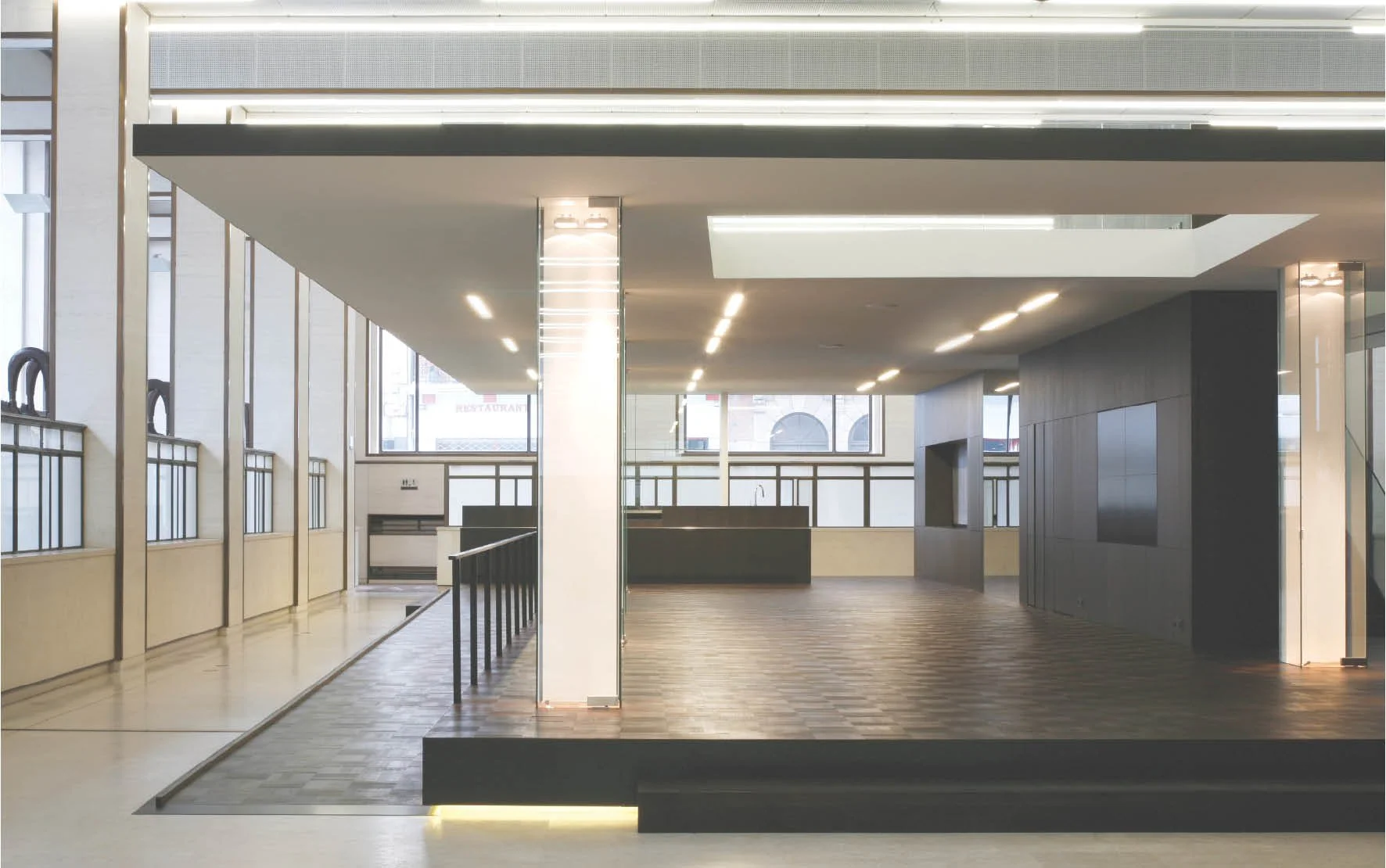 2_paviljoen_lokettenzaal.jpg