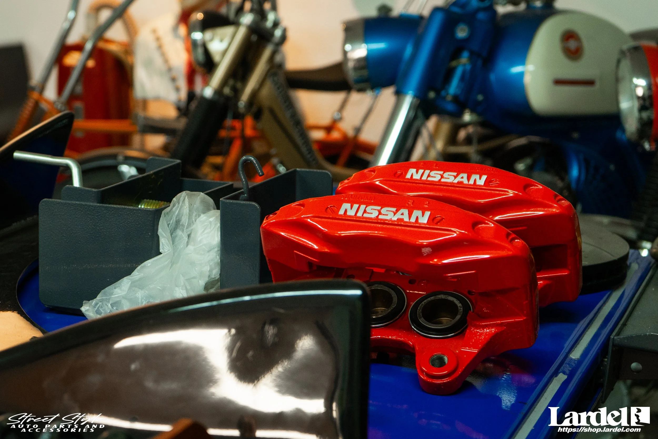 Eddie garage visit-60.jpg