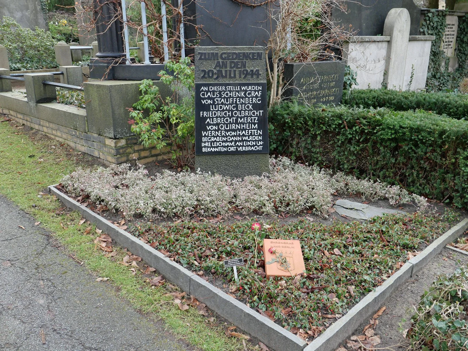 Führung über den Alten St.-Matthäus-Friedhof