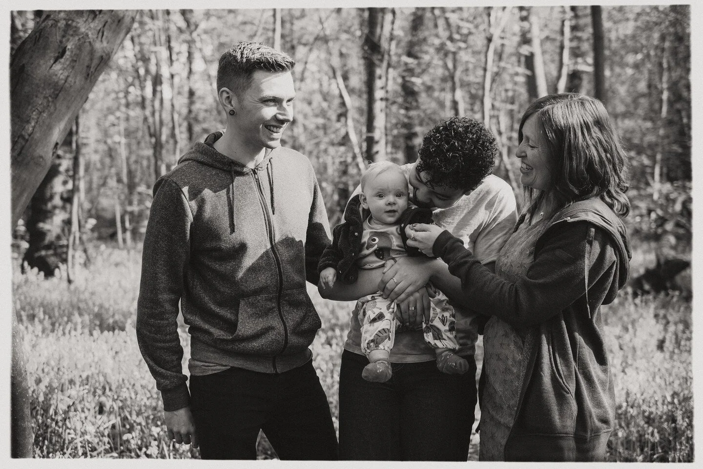 When everything goes to hell, the people who stand by you without flinching -- they are your family. 
― Jim Butcher
/
Leah, Anna, Artie &amp; Nate.
💜💚🤍
.
.
.
.
.
#customerloyalty #loyaltycounts #brandvalues #clientappreciation #onlocation #notting