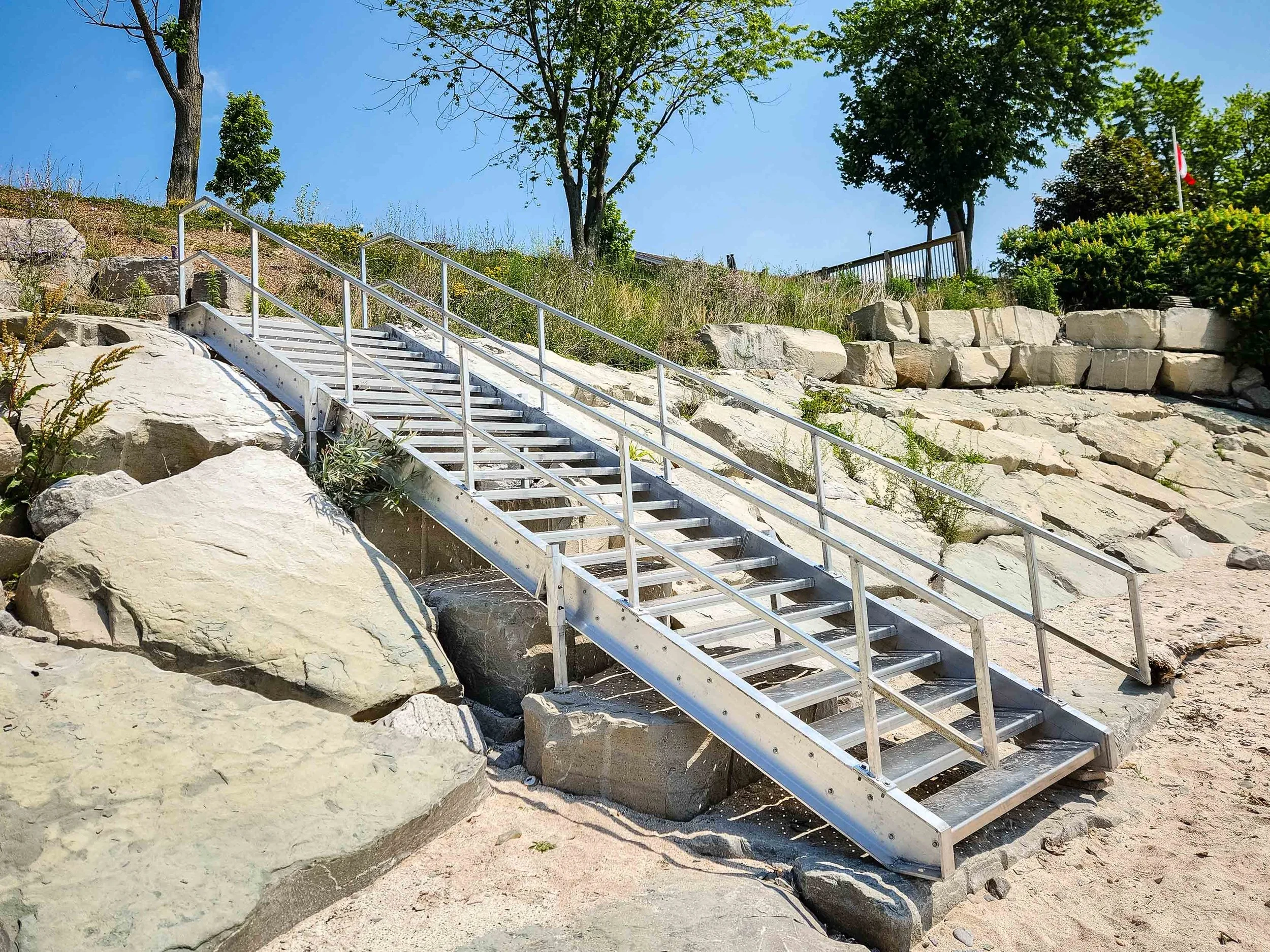 LAKE ACCESS STEPS