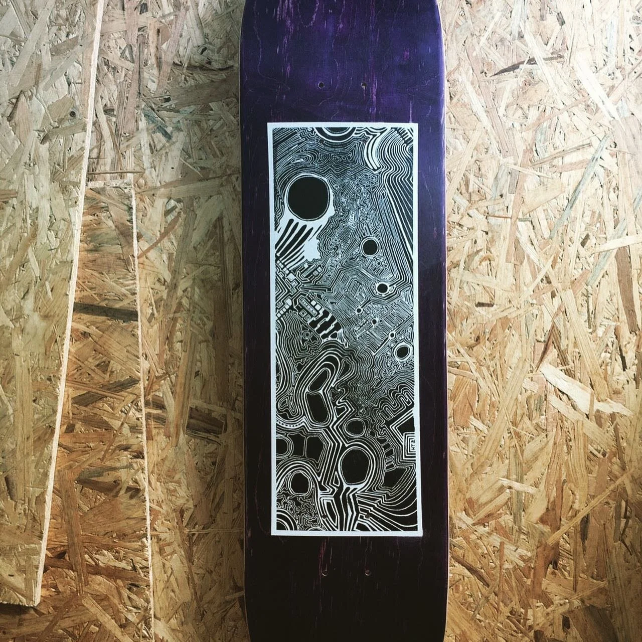 #piecesofabiggerpicture #screenprinted on a beautiful #blankdeck made in germany/ bavaria.
get them @sampleskateco 
Thanks for the support @sakimake_artworks ;) Location: @diskostreetwear 

#skateboardsiebdruck #siebdruck #handbedruckt #skateboarddes