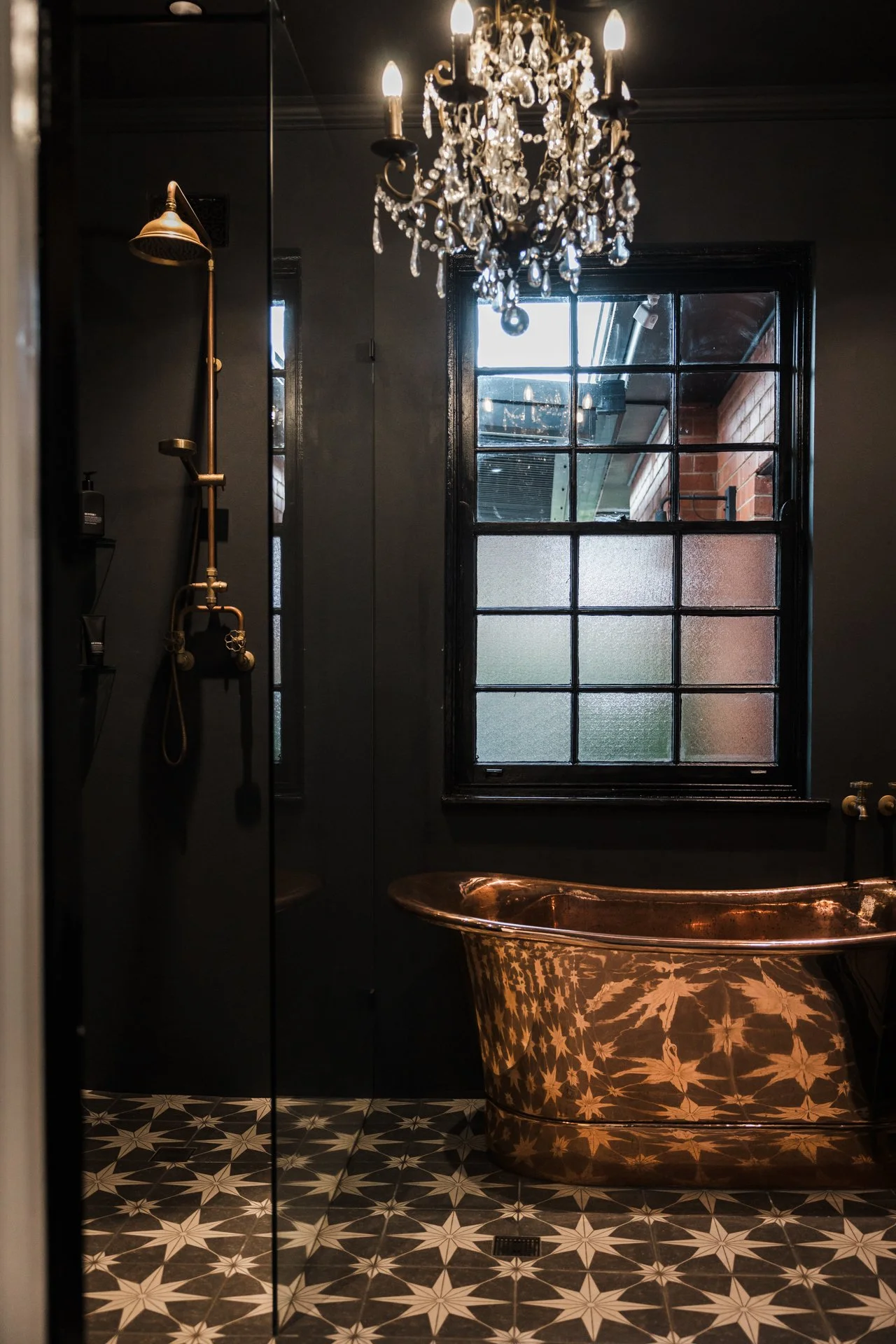 Nineteen Creative-HCxHIVE-251009-10 Yirawala-LR-004.jpg