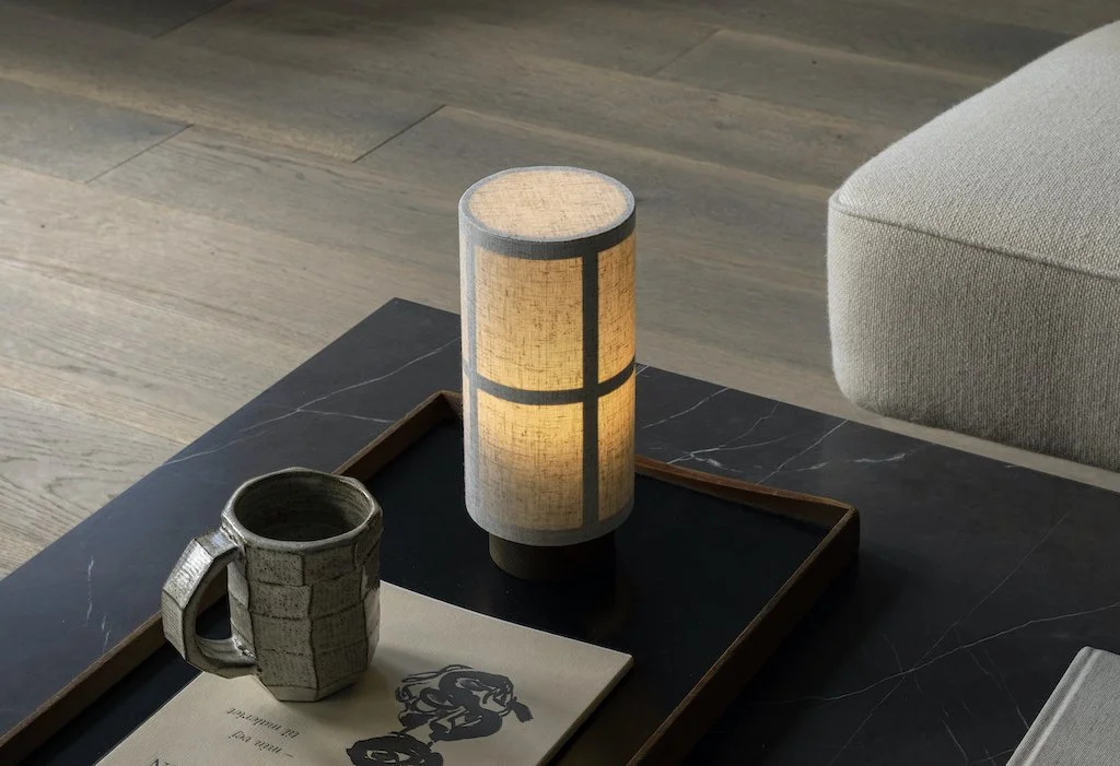 MENU_Hashira_Table_Lamp_Portable_Light_Plinth_Granad.jpg