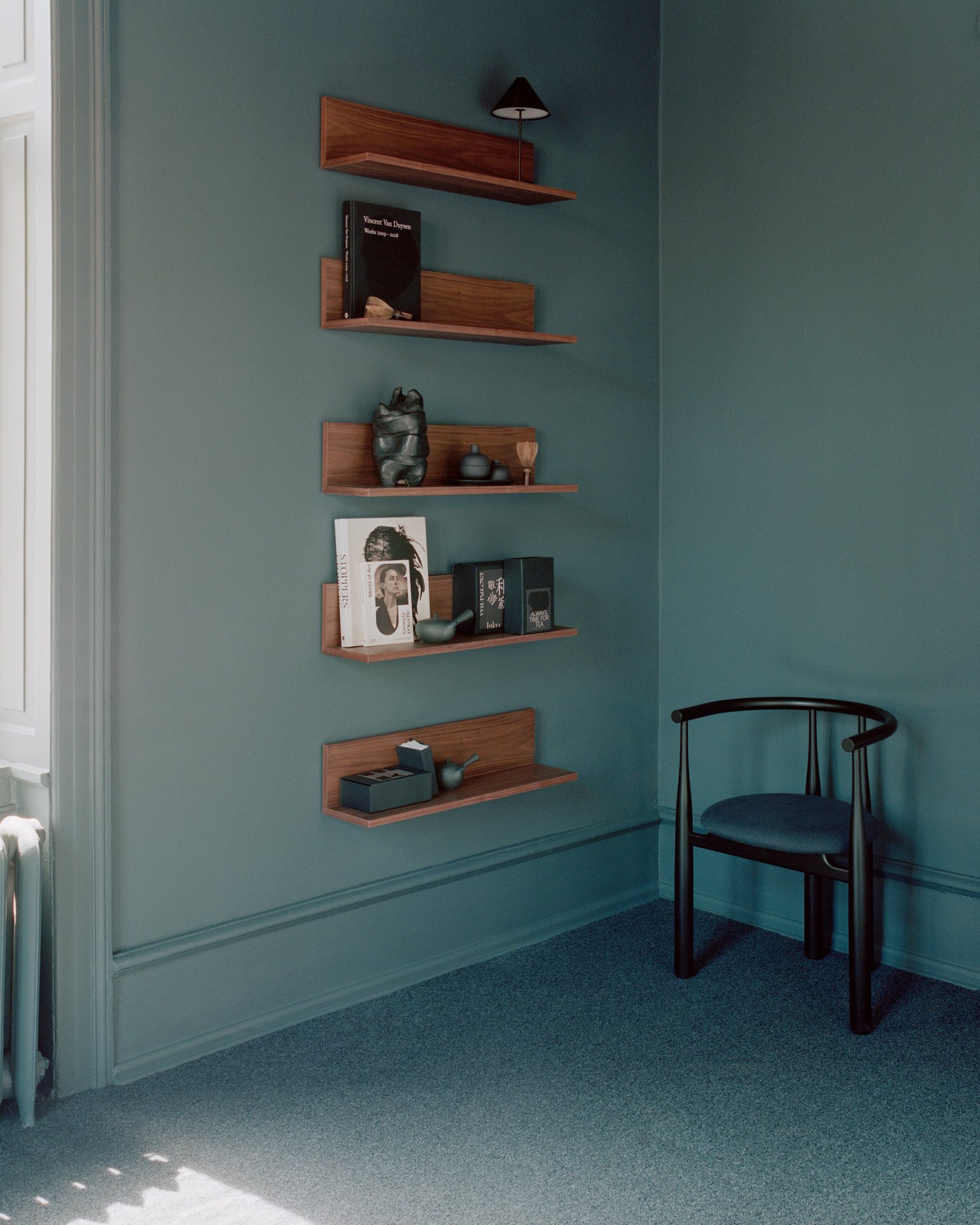 newworks_lifestyle_42432_walnut_tana_wall_shelves.jpeg