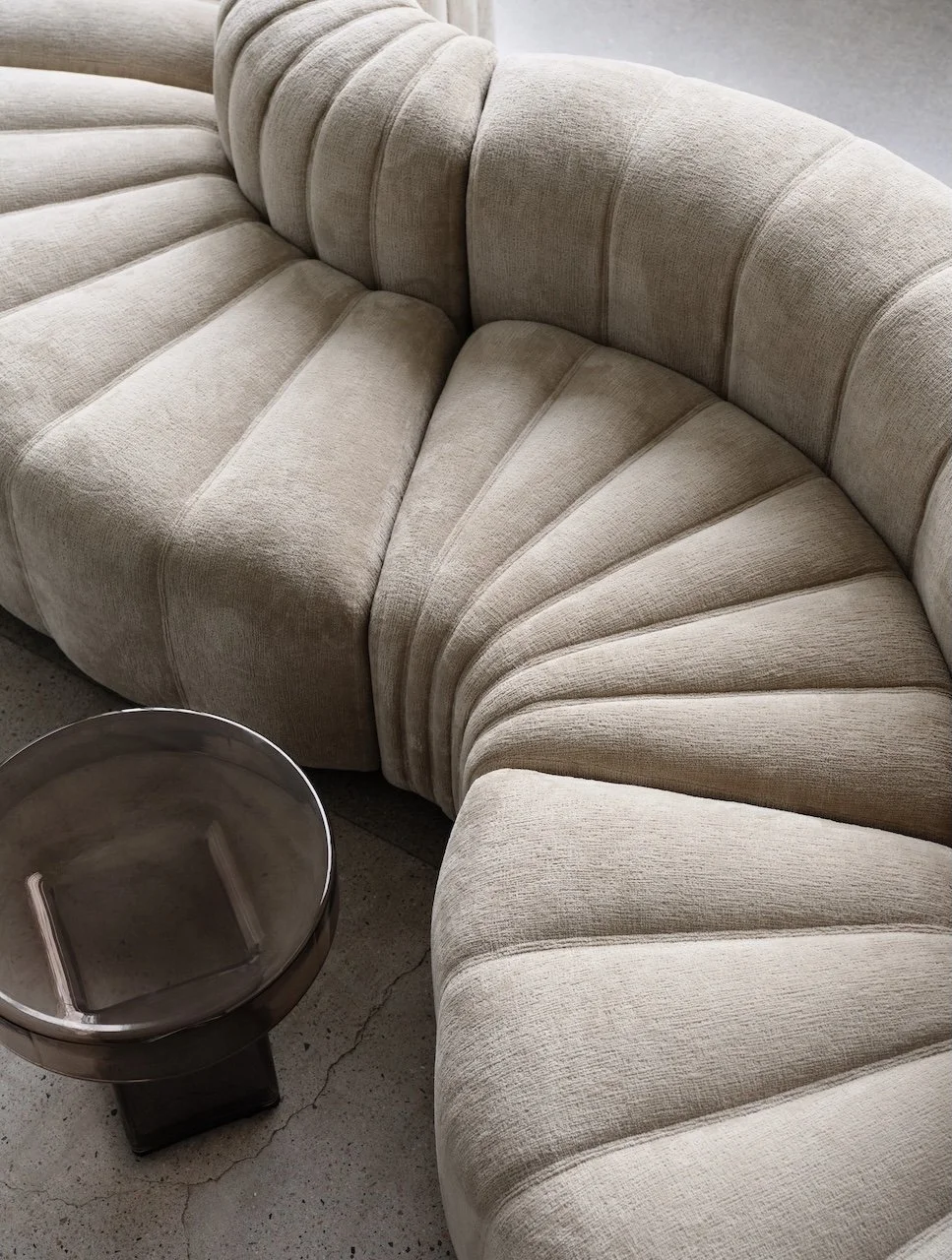 250814-Studio_Sofa-Naked_Side_Table-NORR11-001.jpg (Kopie)