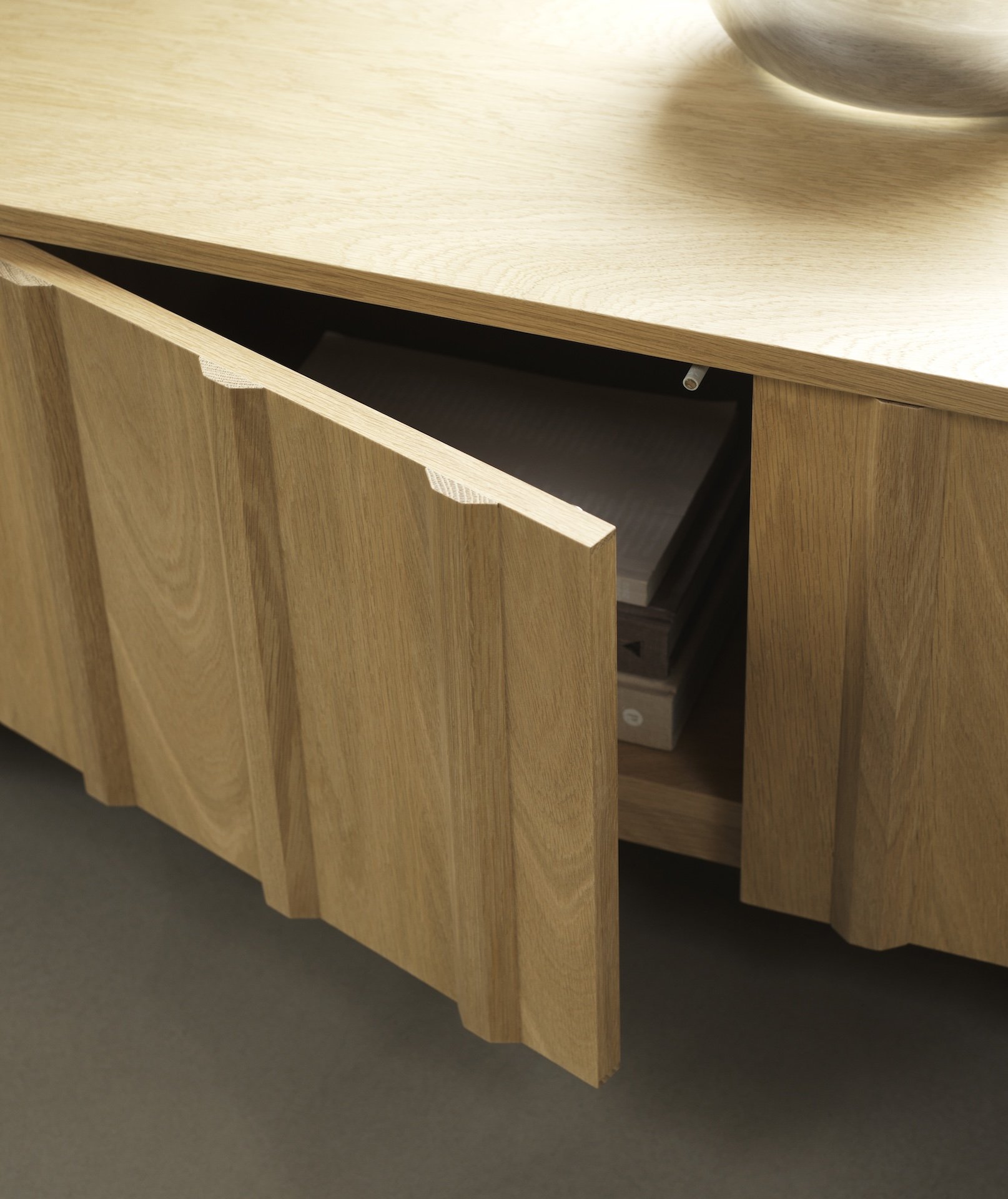 2024_Rib_Sideboard_low.jpg
