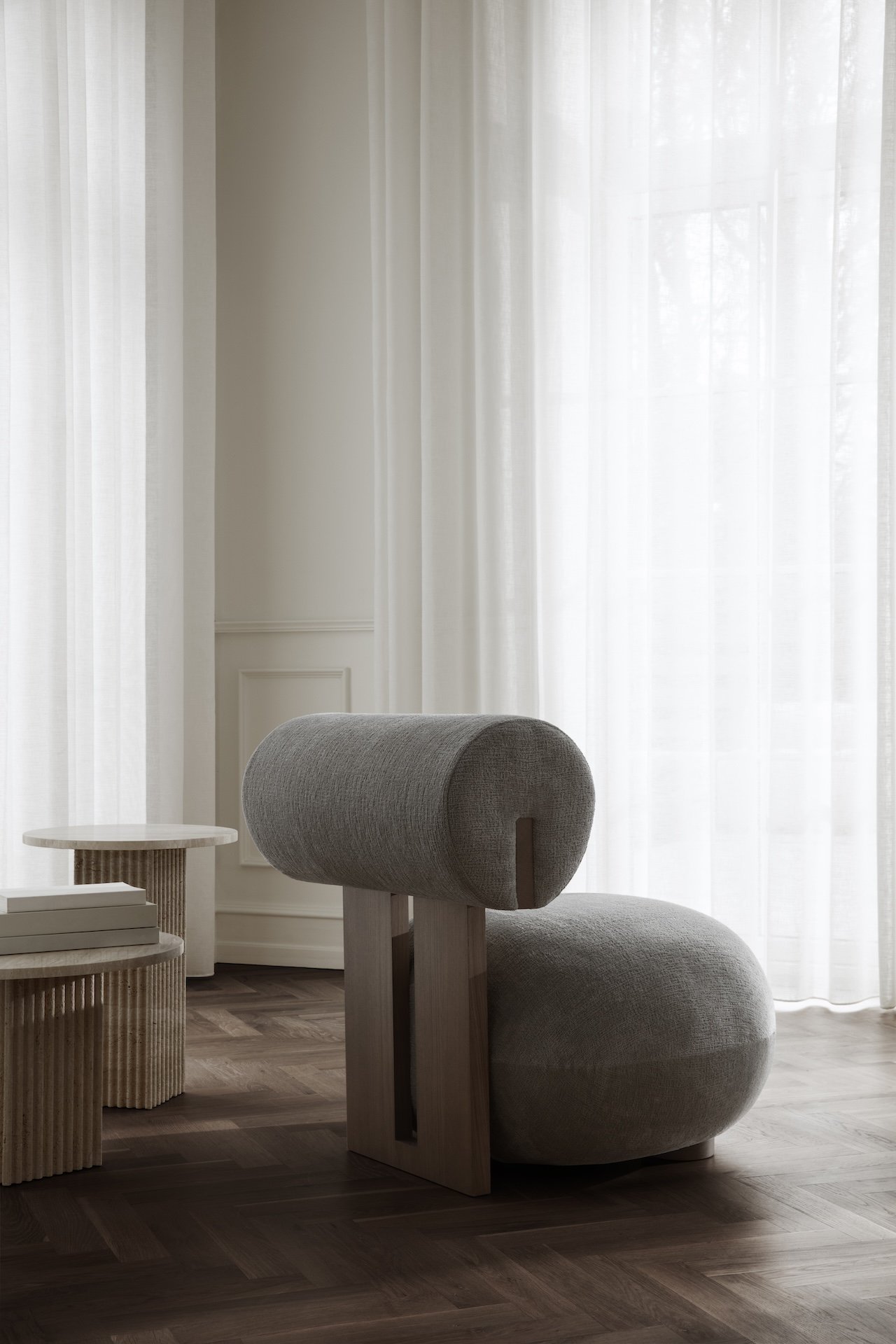 2401_S_Hippo-Lounge-Chair_Soho-Side-Table_Soho-Coffee-Table_NORR11.jpg