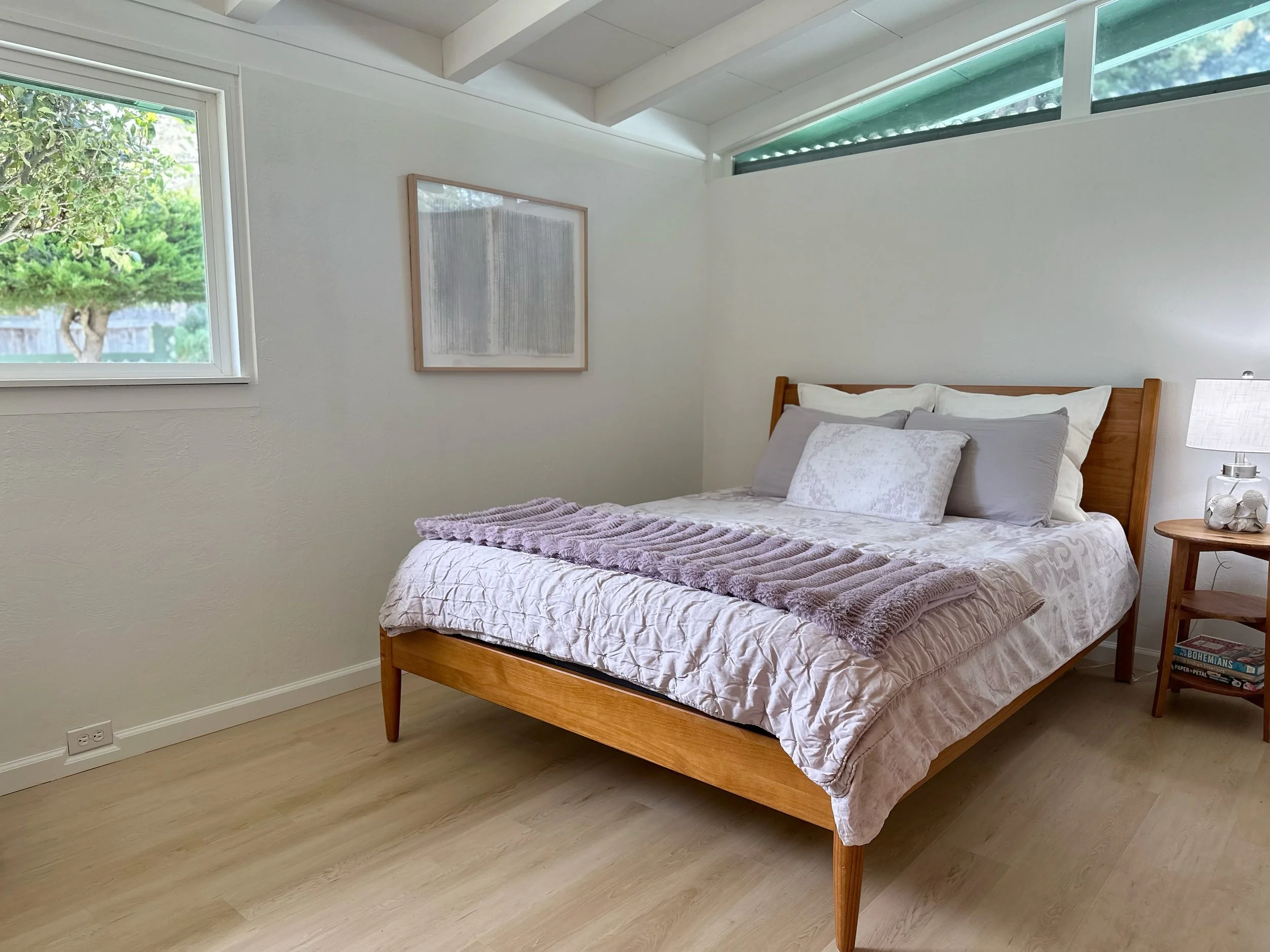 16-bedroom2.jpg
