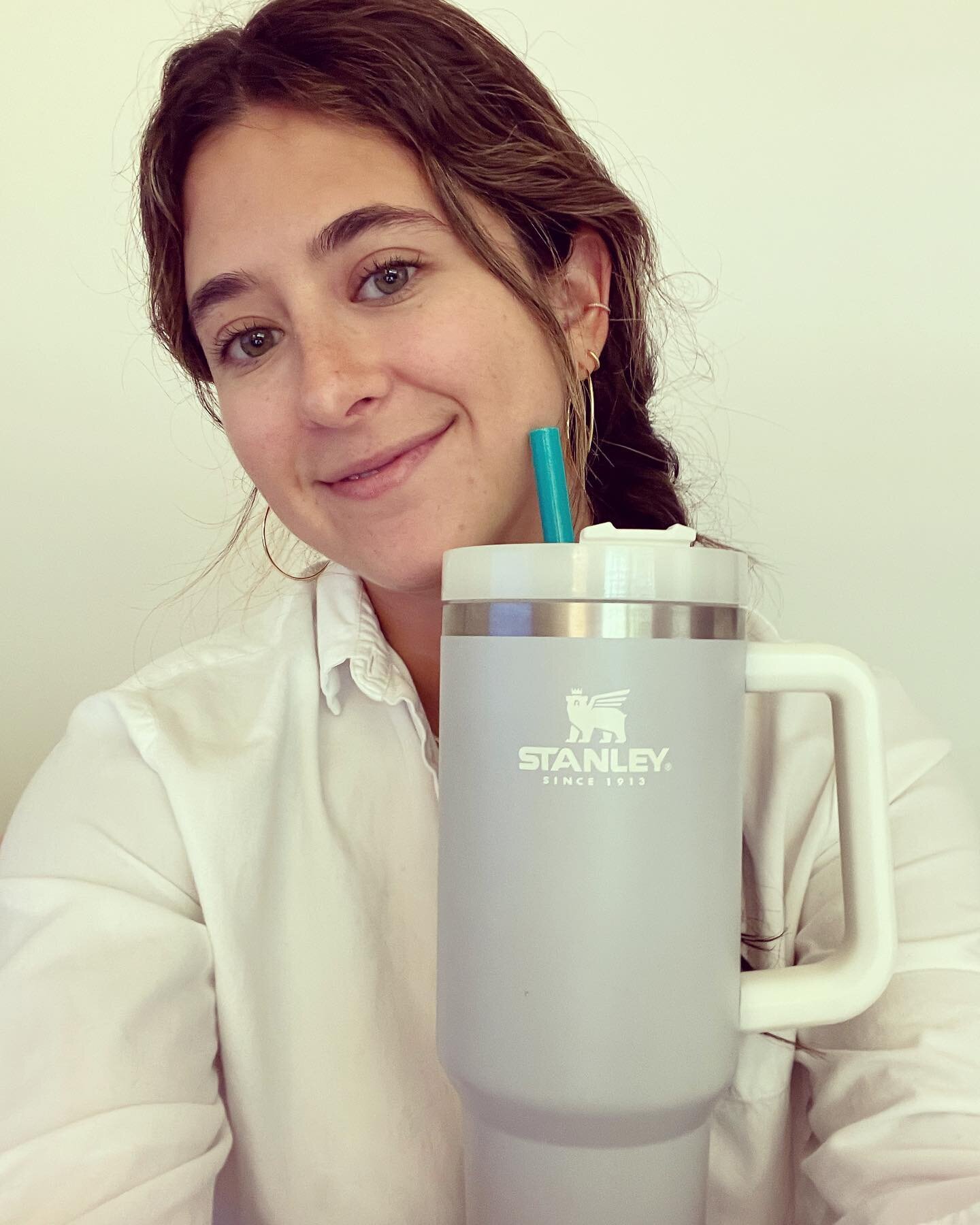 I&rsquo;m not kidding - I don&rsquo;t go anywhere without this cup. Not to be dramatic but it has changed my life. I now drink 80+ oz of water a day like it&rsquo;s nothing. You need one in your life. I am giving one away. It could be yours. SO EASY!