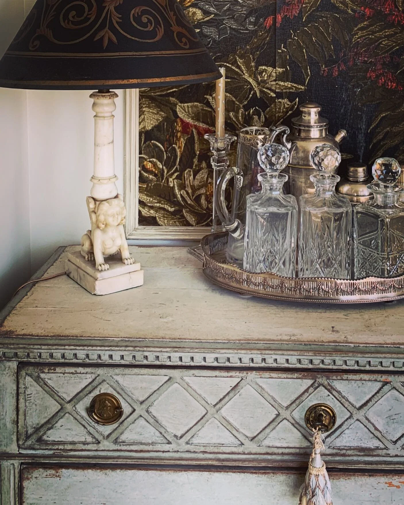 Antique restored Zuber and antique restored Swedish chest in a special project  on the East River.#zuber  #z&uuml;ber #swedishantiques#swedishantique