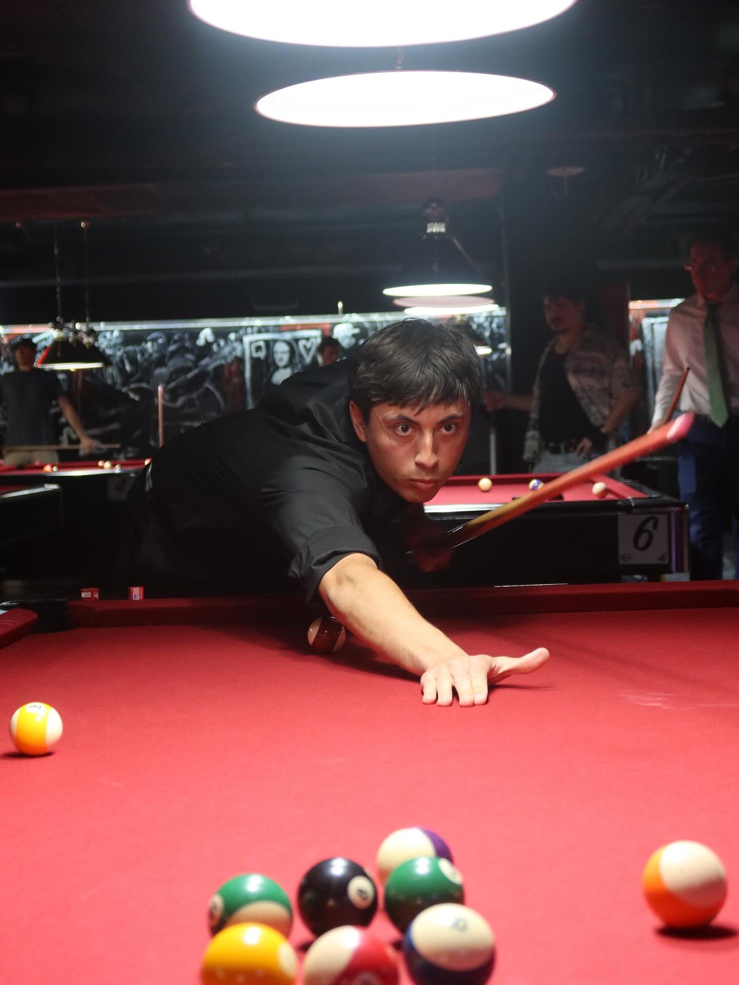 Want a chance to play in our billiards tournament?... 

Join the waitlist now through the link in our bio! 

&bull;
&bull;
&bull;
#nycbar #livejazz #livejazznyc #nycjazz #nycjazzscene #billiards #pingpong #shuffleboard #nycnights #westvillage #westvi