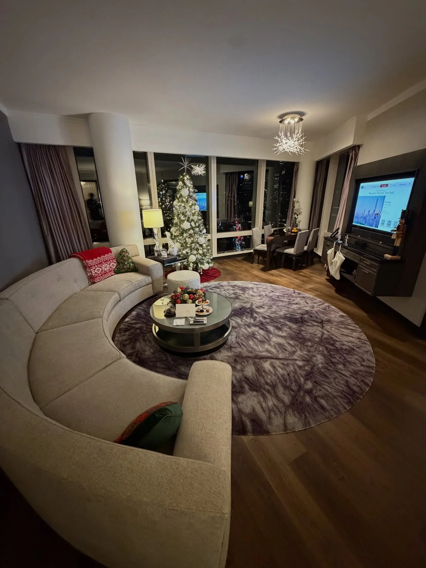 Ending this whirlwind record year for JK Travel, with some of the best friends and hotel partners in NYC&hellip;💫