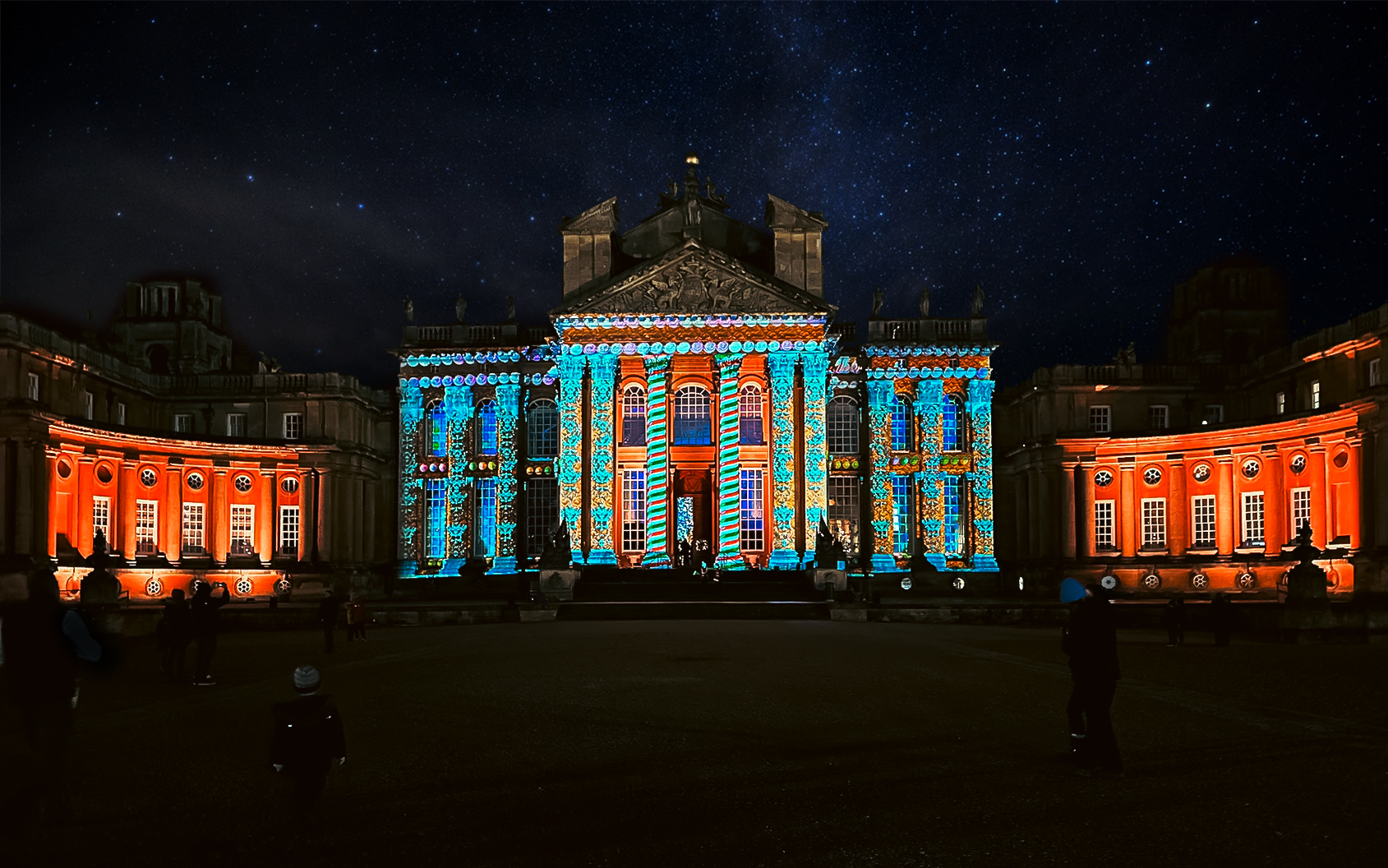 Blenheim-Palace-Projection-Design-by-STUDIO/.png