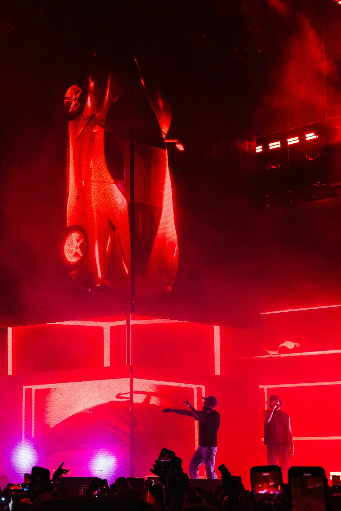 aymen-and-amo-aymo-tour-video-design.jpg