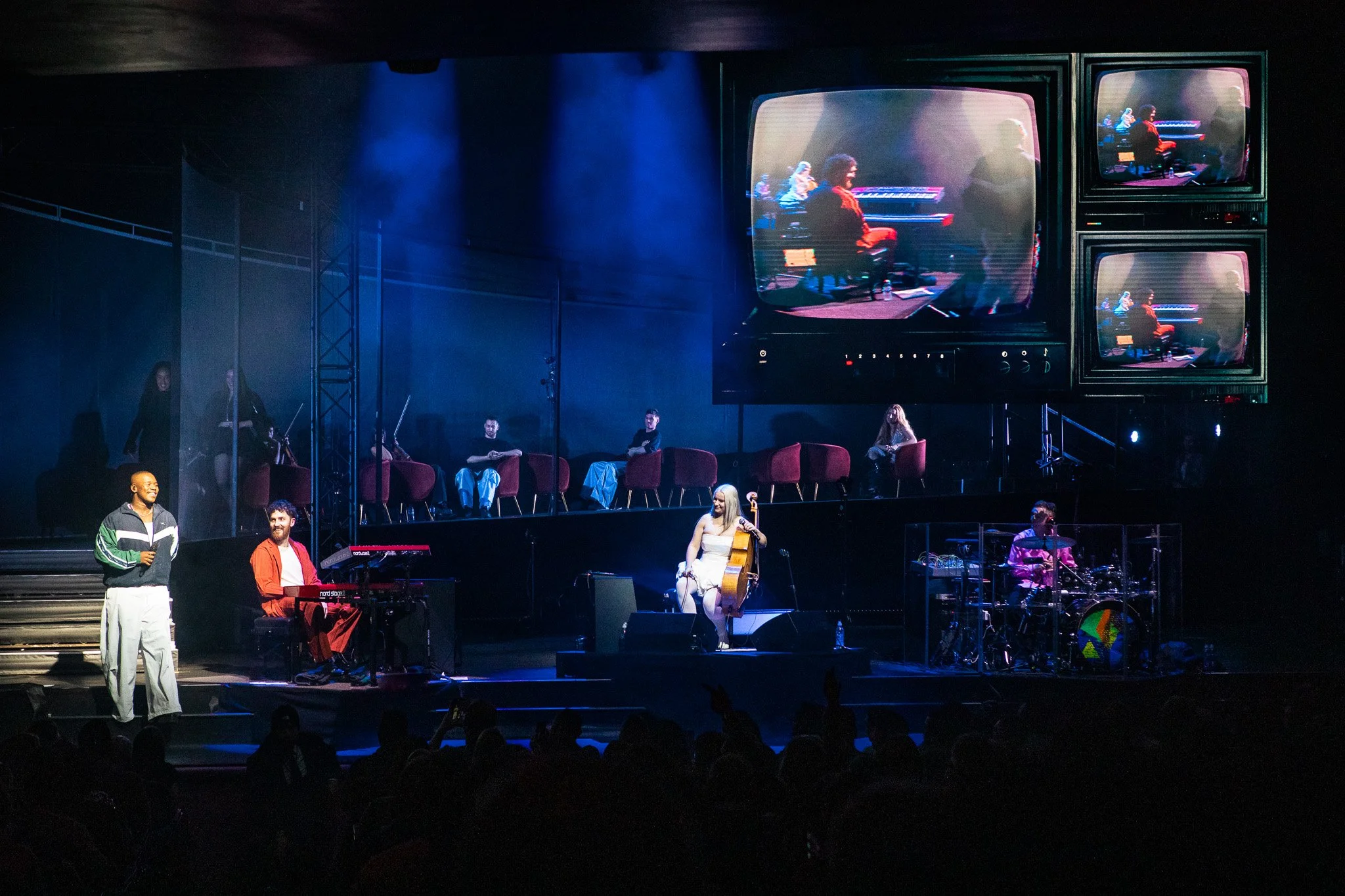 Clean-Bandit-Brits-Week-Performance-Design-By-STUDIO/-photo-Rosie-Wills.jpg