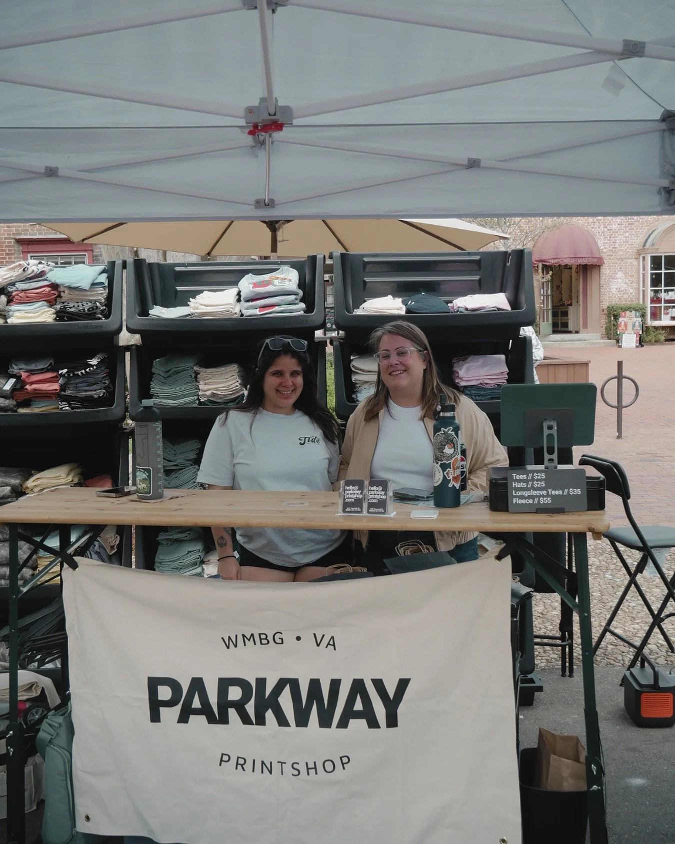 Catch us at 2nd Sundays tomorrow from 11-5. 

#shopsmall #parkwayprintshop #screenprinting