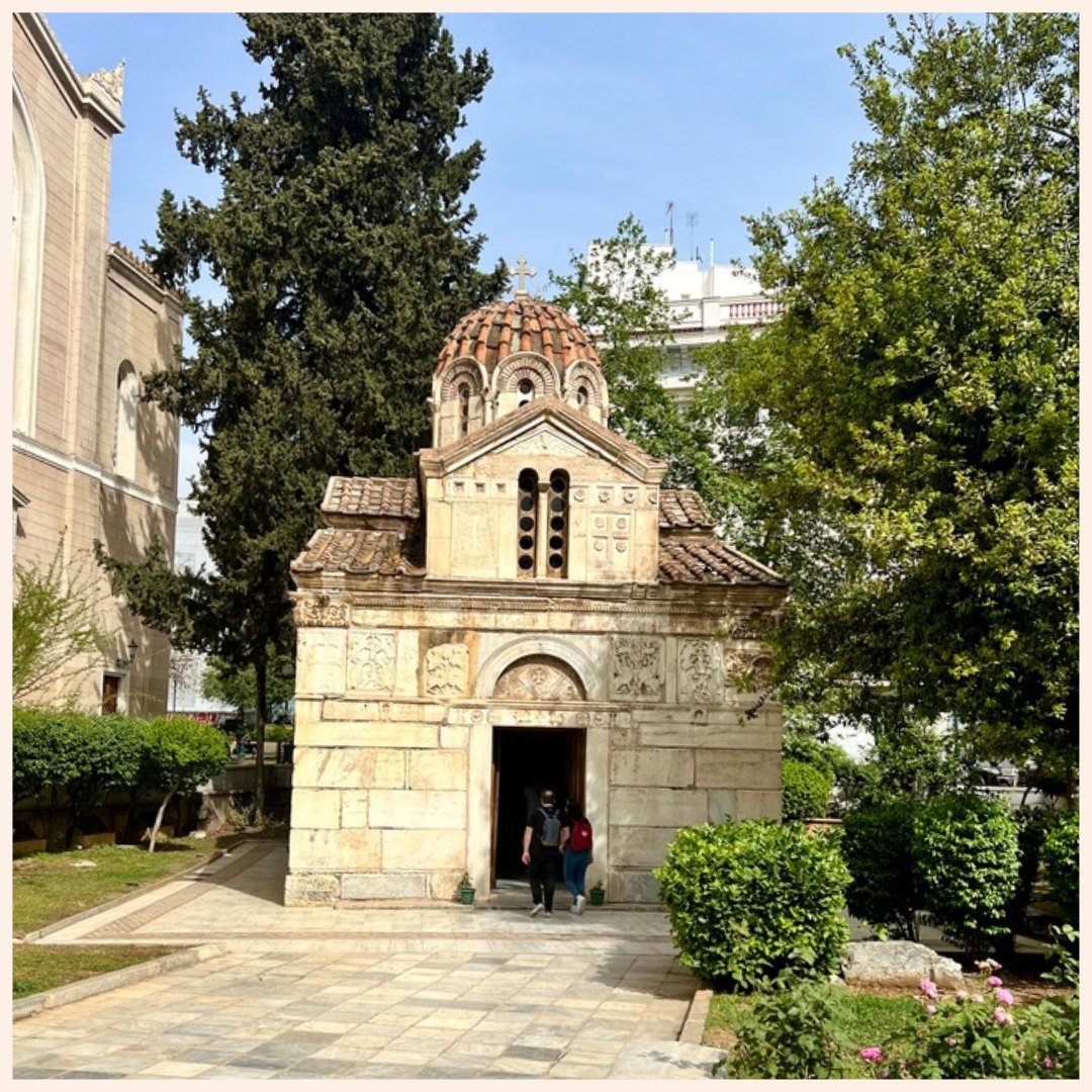 ⛪ Church 1: Affectionately known as Little Metropolis, this tiny church is located next to the grand Metropolitan Cathedral of Athens or &ldquo;The Great Metropolis&rdquo; and was originally dedicated to Panagia Gorgoepikoos, after the miraculous ico
