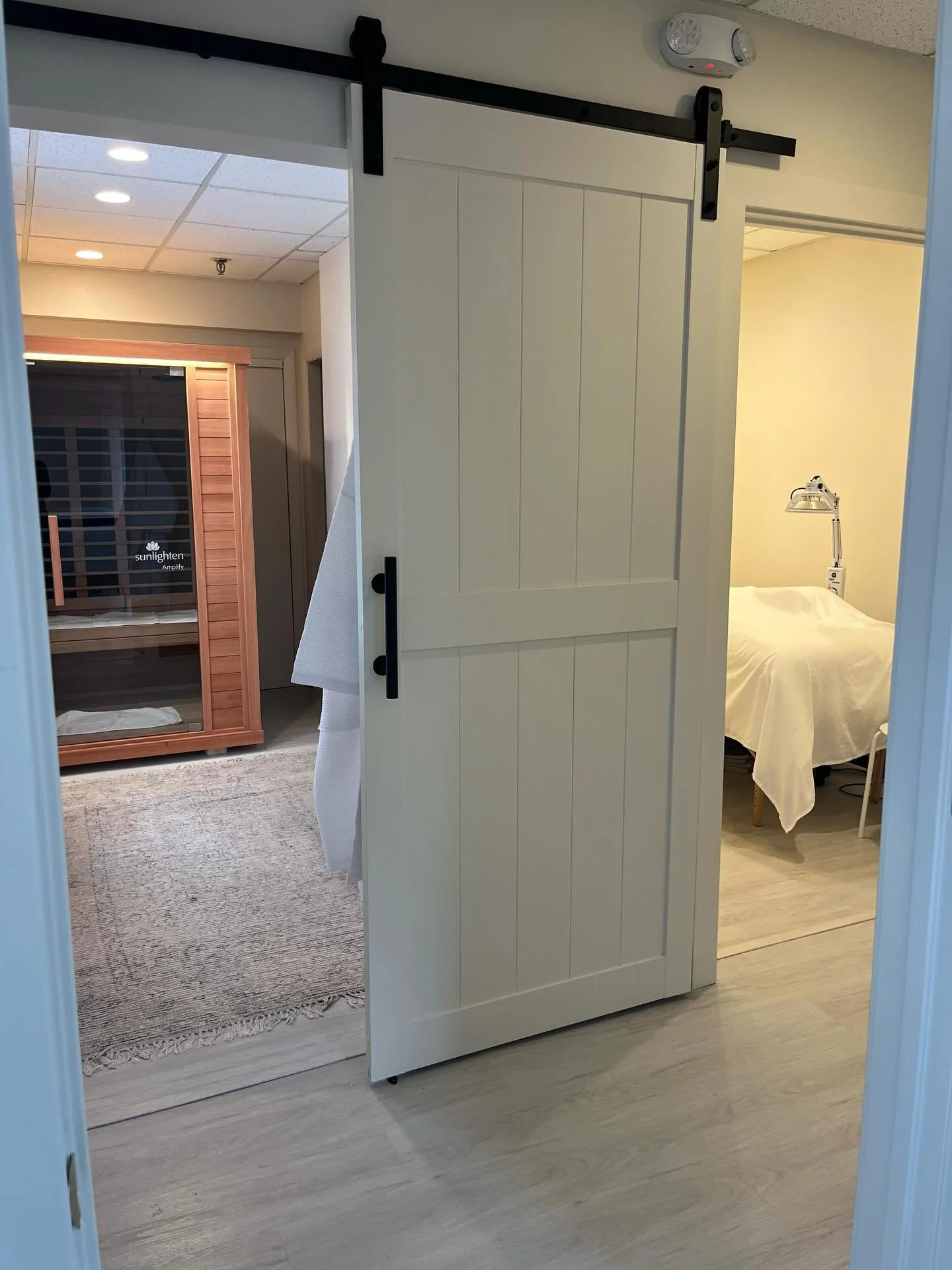 We moved into our beautiful new space in September! Now welcoming you at 277 Linden Street, Wellesley, MA.