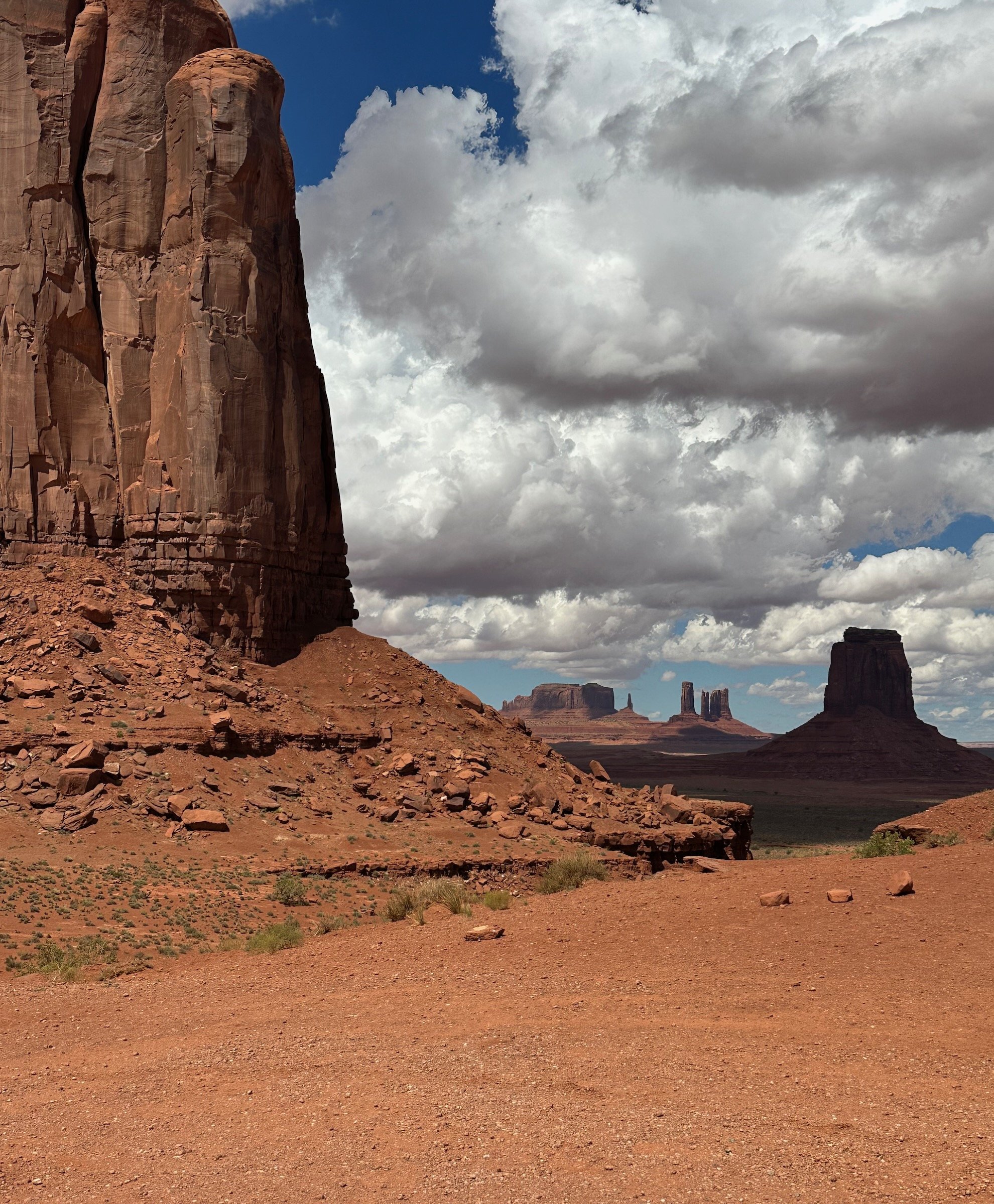  Monument Valley - Utah and Arizona 