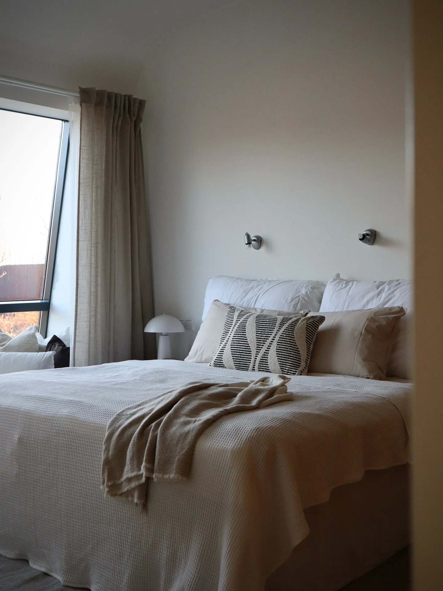 Fallega Smyrlahei&eth;i &iacute; Hverager&eth;i er komi&eth; &aacute; s&ouml;lu ✨