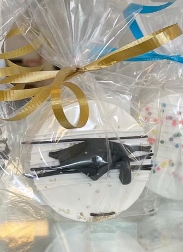 Graduation Oreos $4