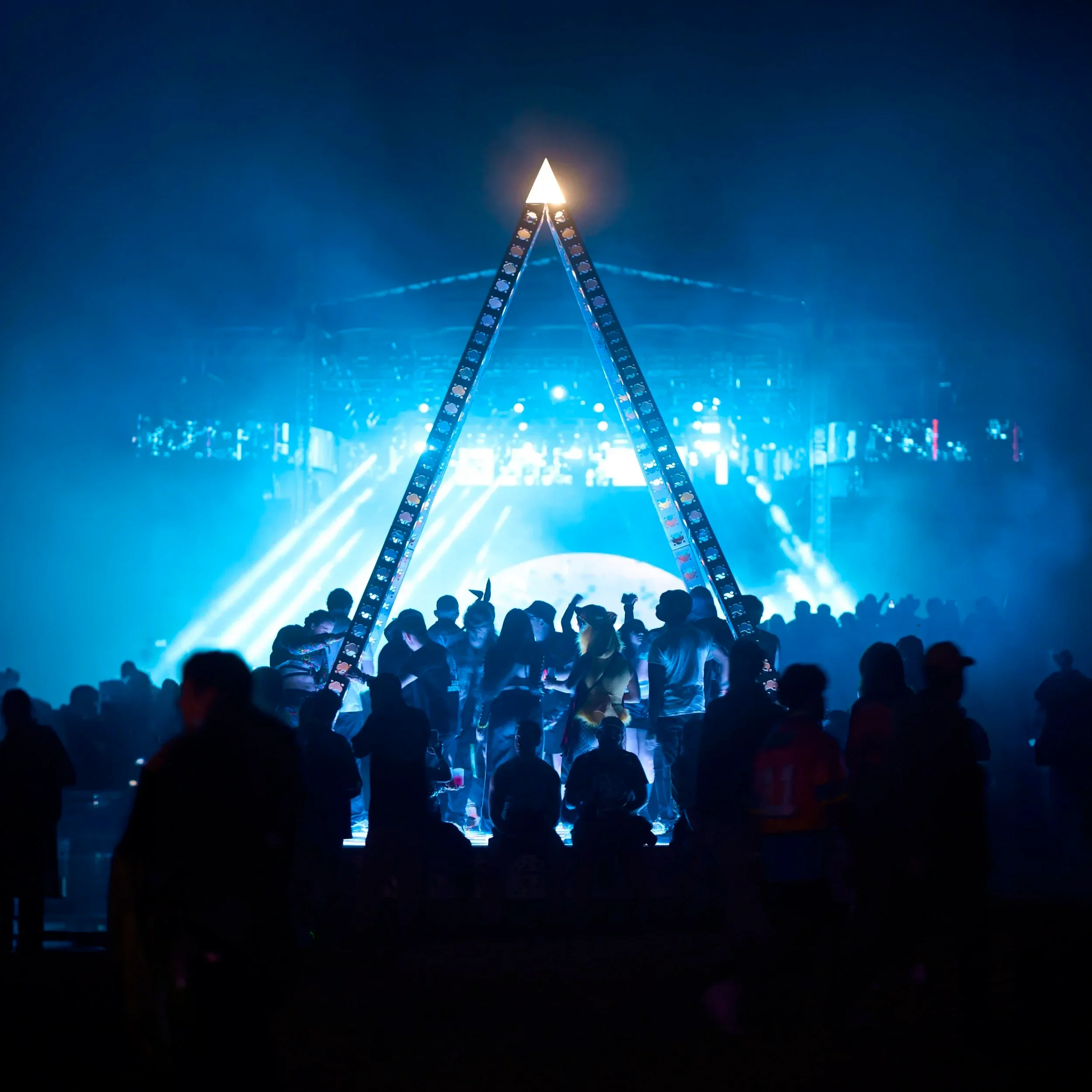 dadaLab+modtruss+pyramid+seismic+dance+event (1).webp