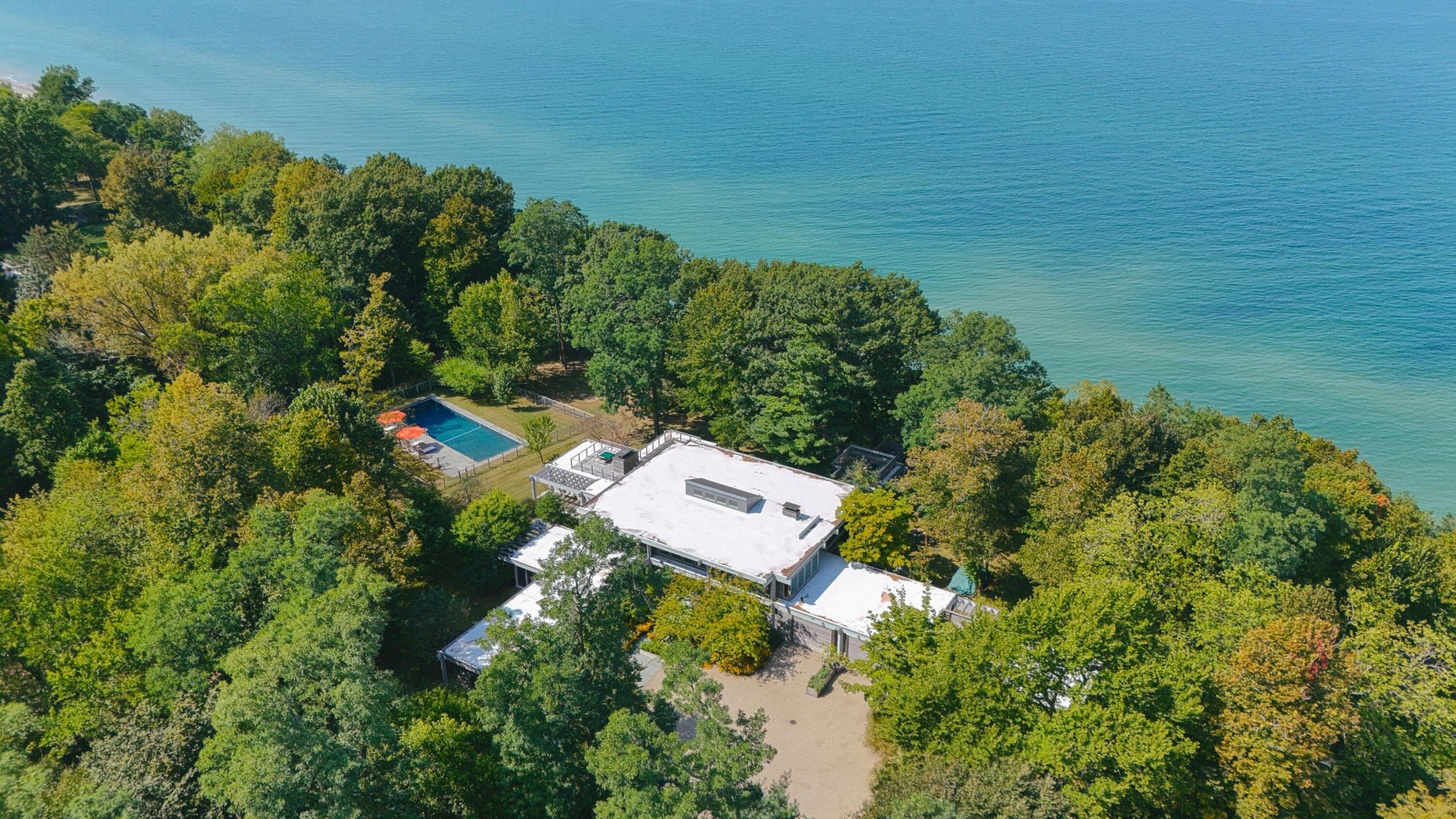 Benton Harbor, MI - $5.995M