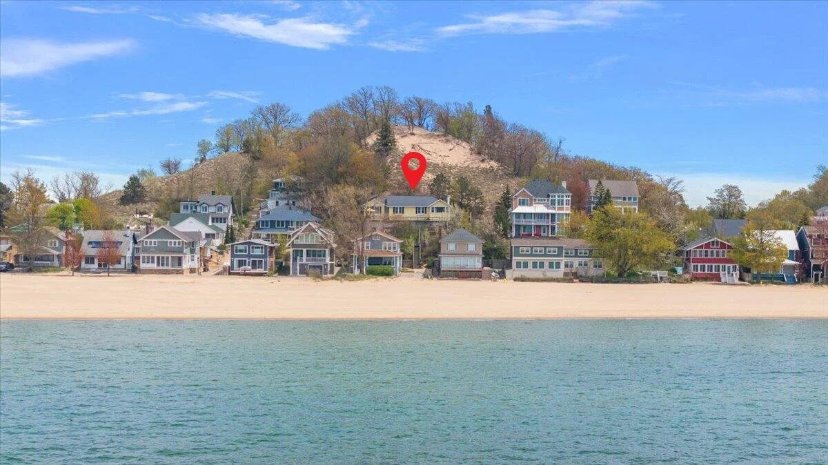 Macatawa, MI - $1.8M