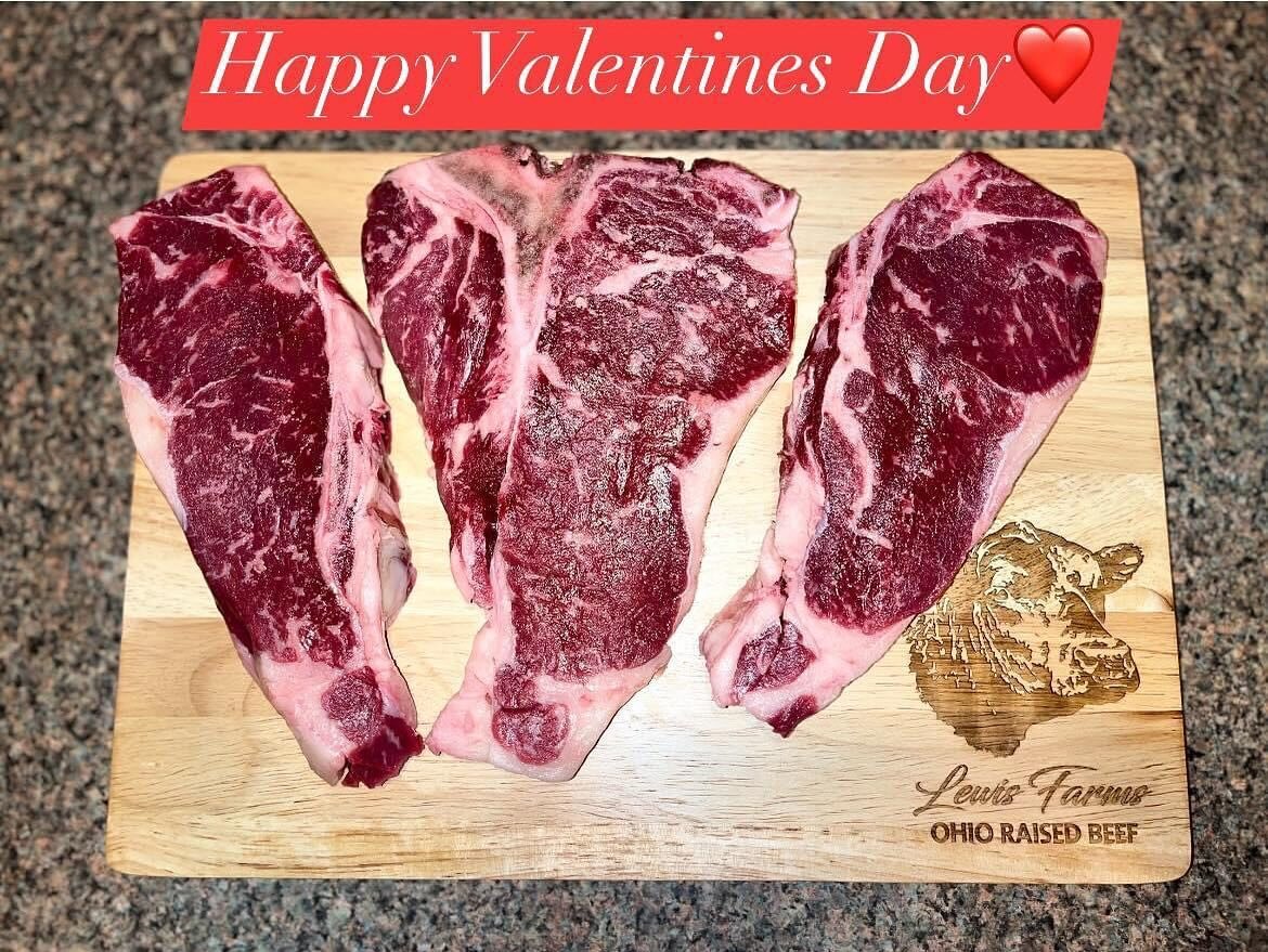 Happy Valentines Day💕

If you need any last minute gifts or dinner items, stop by and see us today from ❤️4-7❤️

Your Valentines deserves the very best, so come pick up a filet bundle, tomahawk steak, or even a gift certificate😍

See y&rsquo;all th
