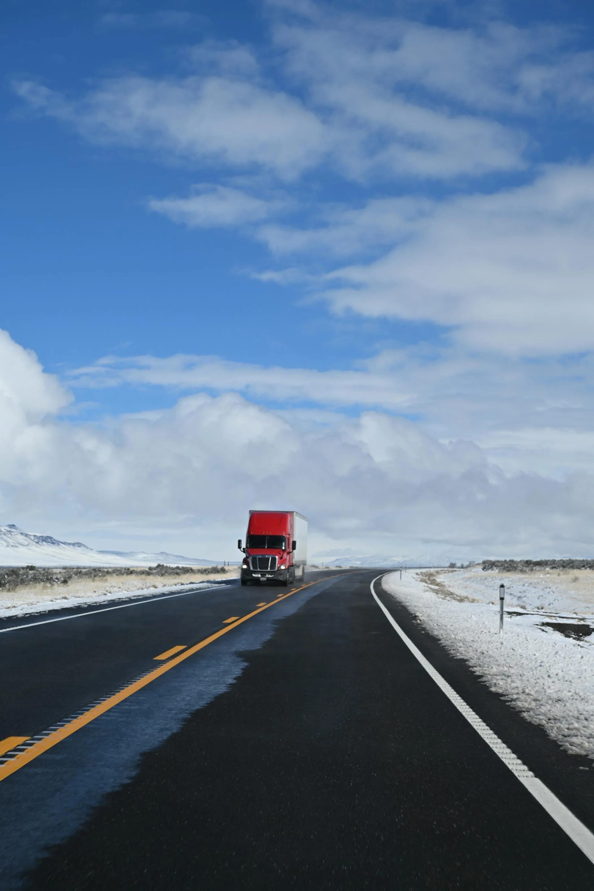 A paccar engine is unable to drive and parked in front of a residential building, it can be diagnosed with a diesel diagnostic tool