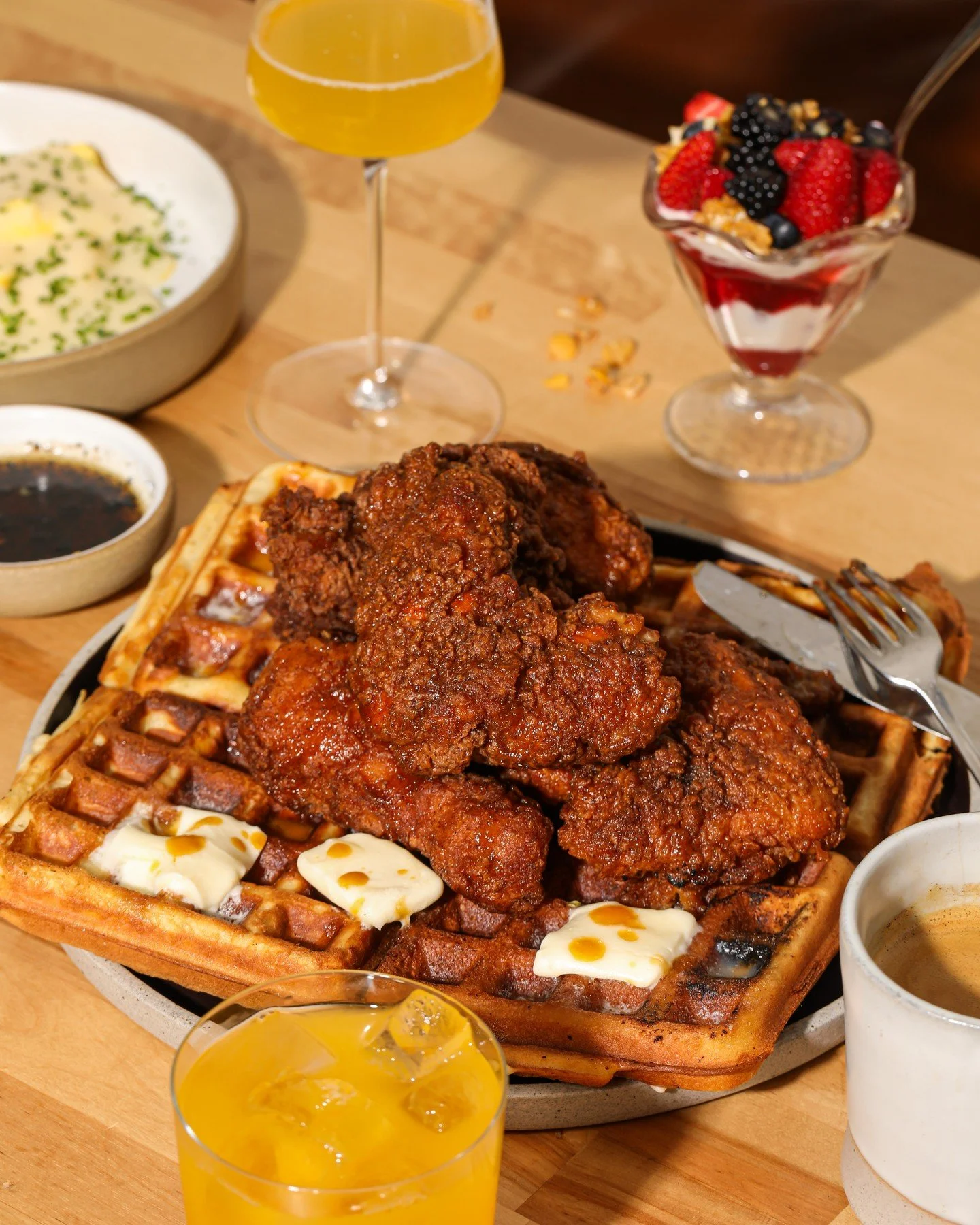 Whether you're planning on ringing in the New Year out on the town or tucked into bed, wake up on the right side and let us take care of New Year's Day brunch. 🥂 Enjoy 25% OFF Champagne for brunch reservations between 10:30-11am&mdash;because celebr