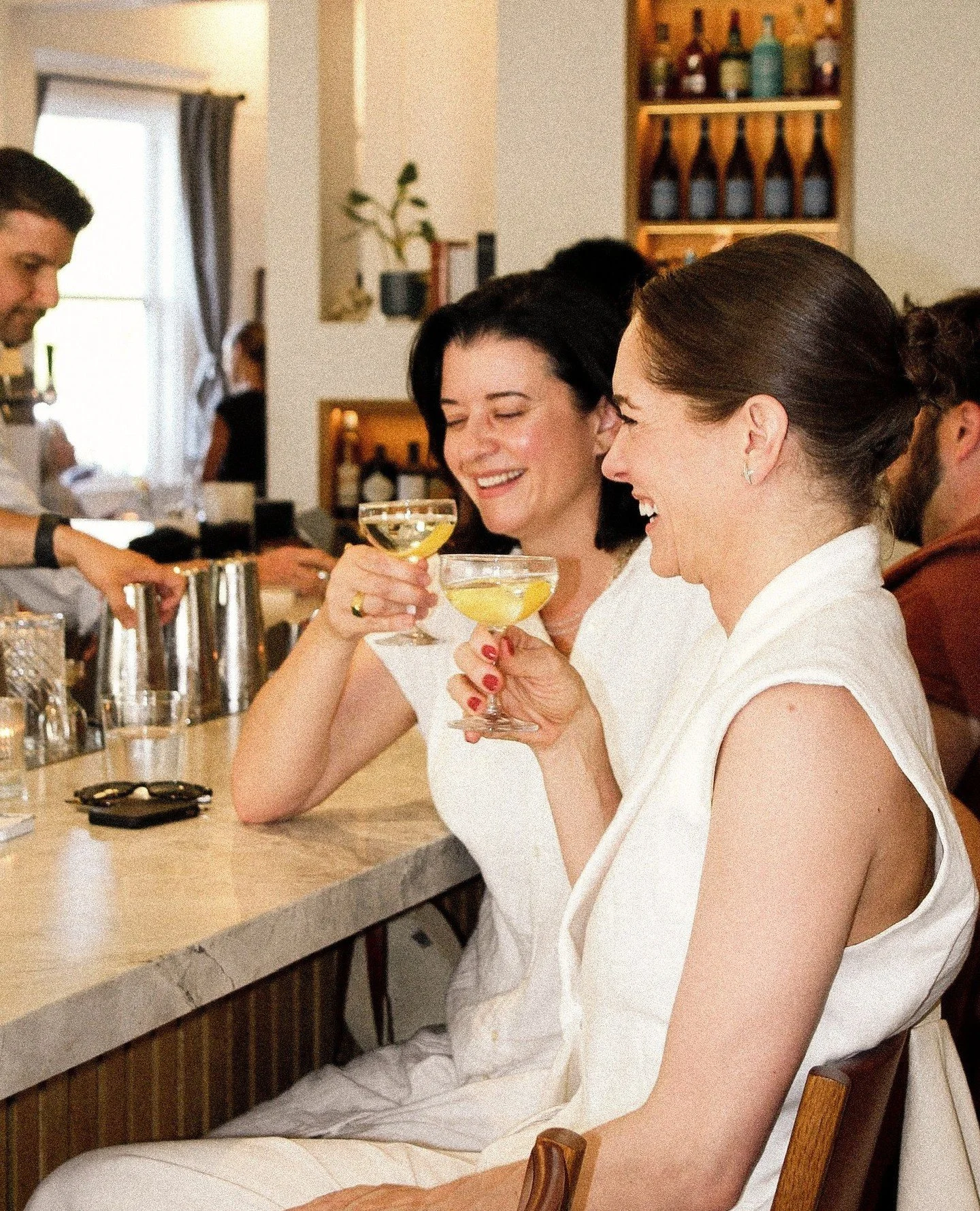 Whether you're celebrating Galentine's or Valentine's this weekend, we've got something sweet (and savory) waiting for you at Charlie's. ❤️ Reserve your table or pre-order Champagne and @regiisova caviar to add a little extra sparkle ✨️ to your celeb