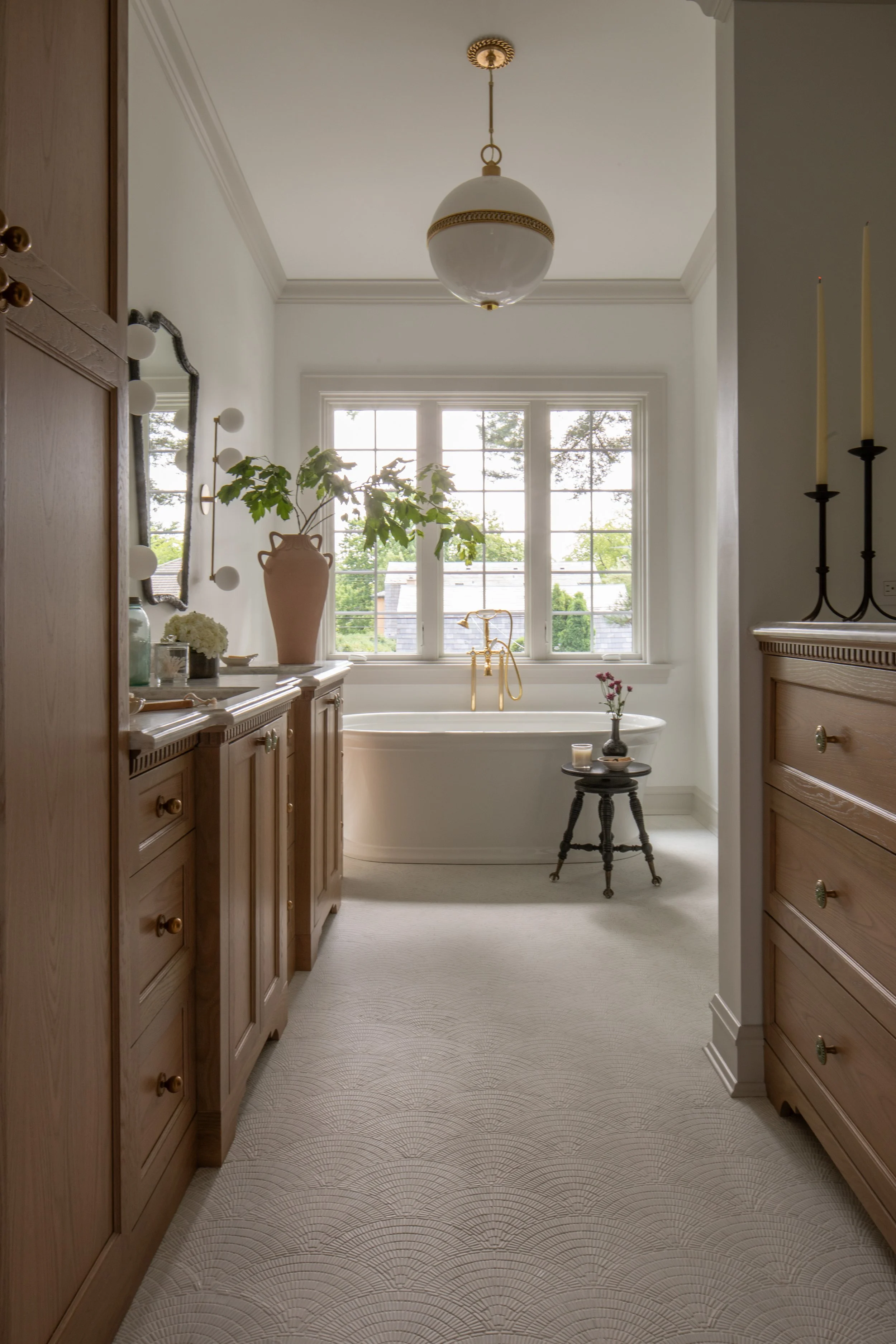JCP_JoAnnaBaumInteriors_OakPark_Chicago_Interior Designer French Primary Bathroom-9.jpg