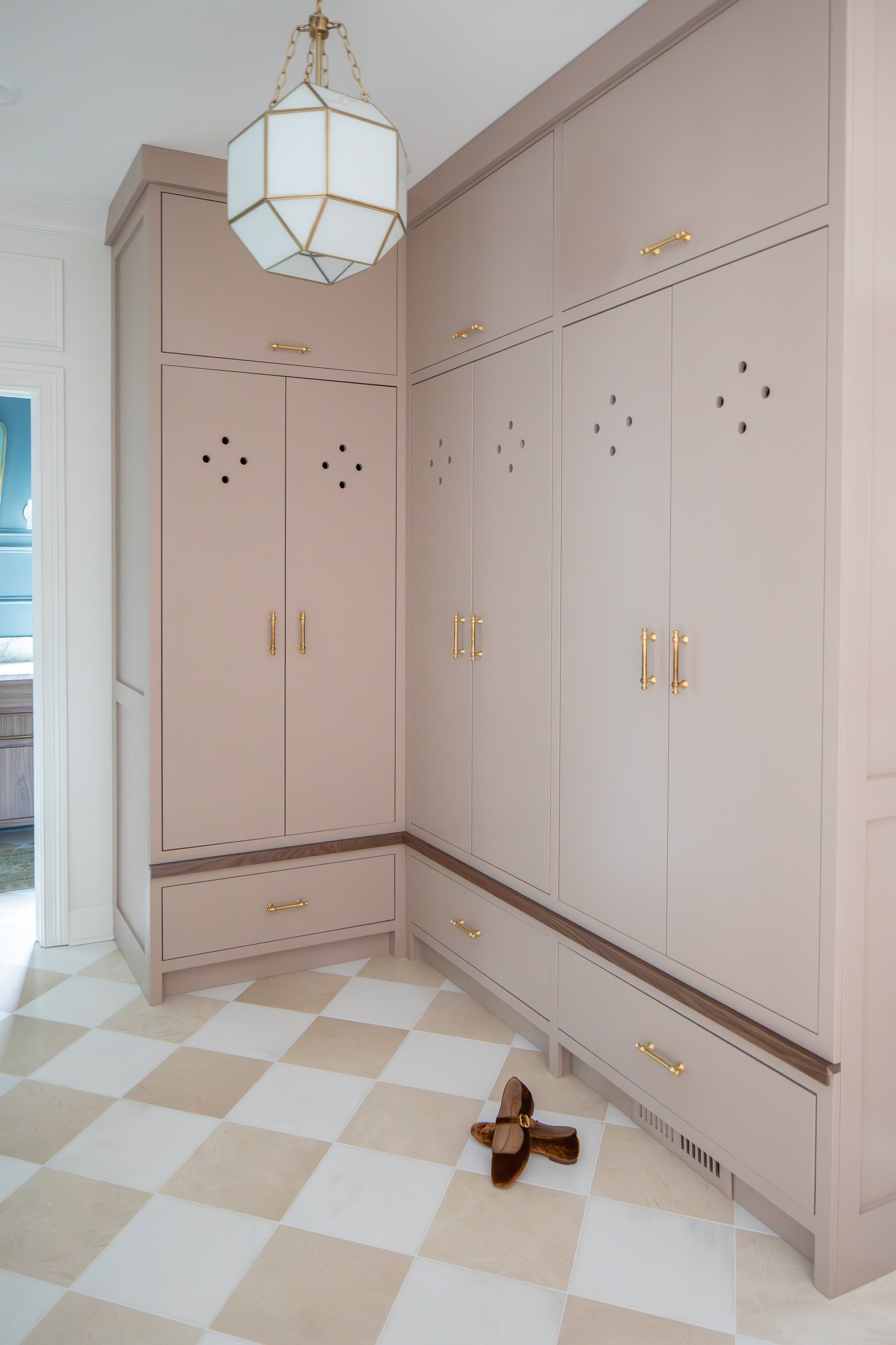JCP_JoAnnaBaumInteriors_Elmhurt_Chicago_Interior Designer Mudroom Lewis Renovation-12.jpg