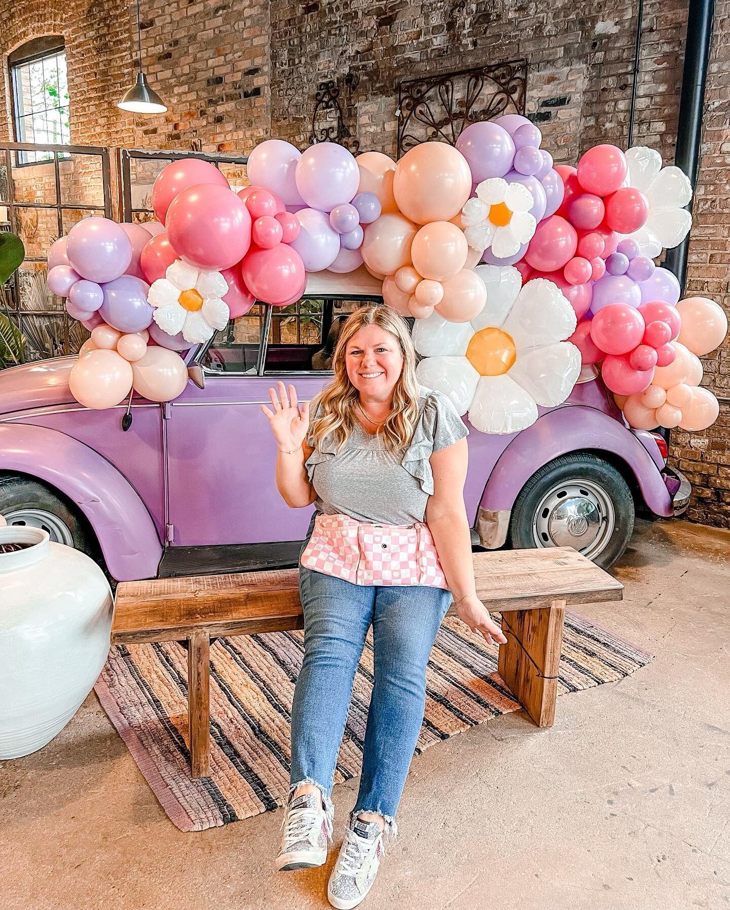 And just like that&hellip;..@tweepartees turned 3!!! Yesterday, actually✨ Not sure how we got here or where we&rsquo;re headed but one things for sure-give me all the Volkswagen Beetle&rsquo;s to decorate! 

Seriously though, I do know how we got her