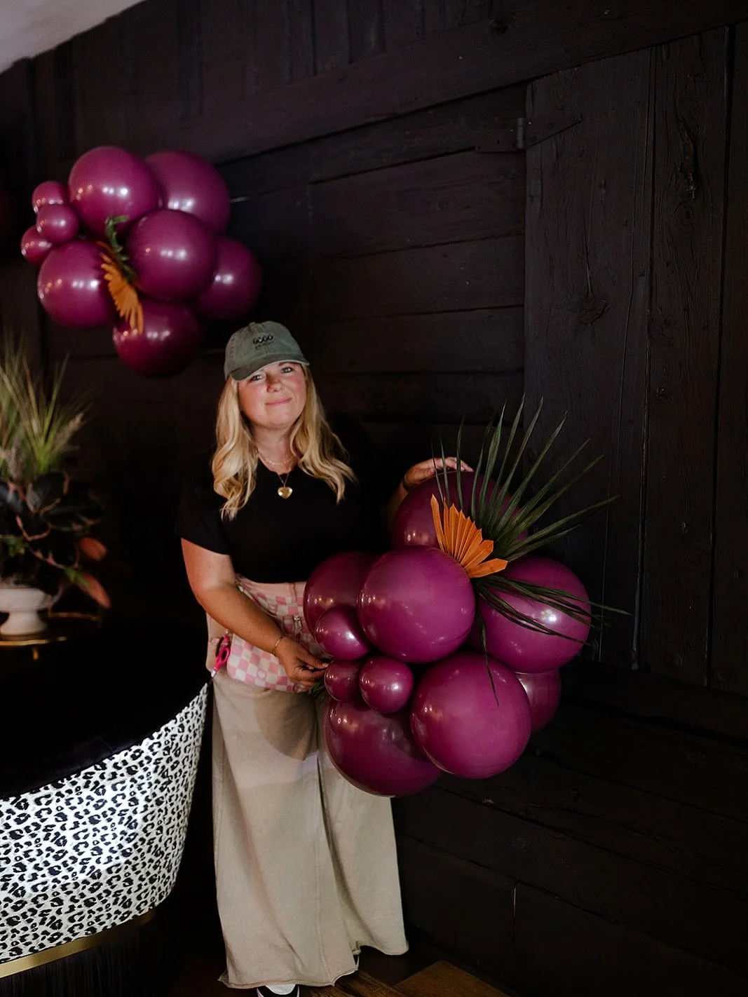 Let me re-introduce myself, I&rsquo;m Alissa &mdash; Owner &amp; CEO of Twee Partees 🎈💕

A few fun facts:
&bull; Family first, always ❤️
&bull; If traveling could be a full-time job&hellip; I&rsquo;d apply yesterday ✈️
&bull; Fashion girl forever &