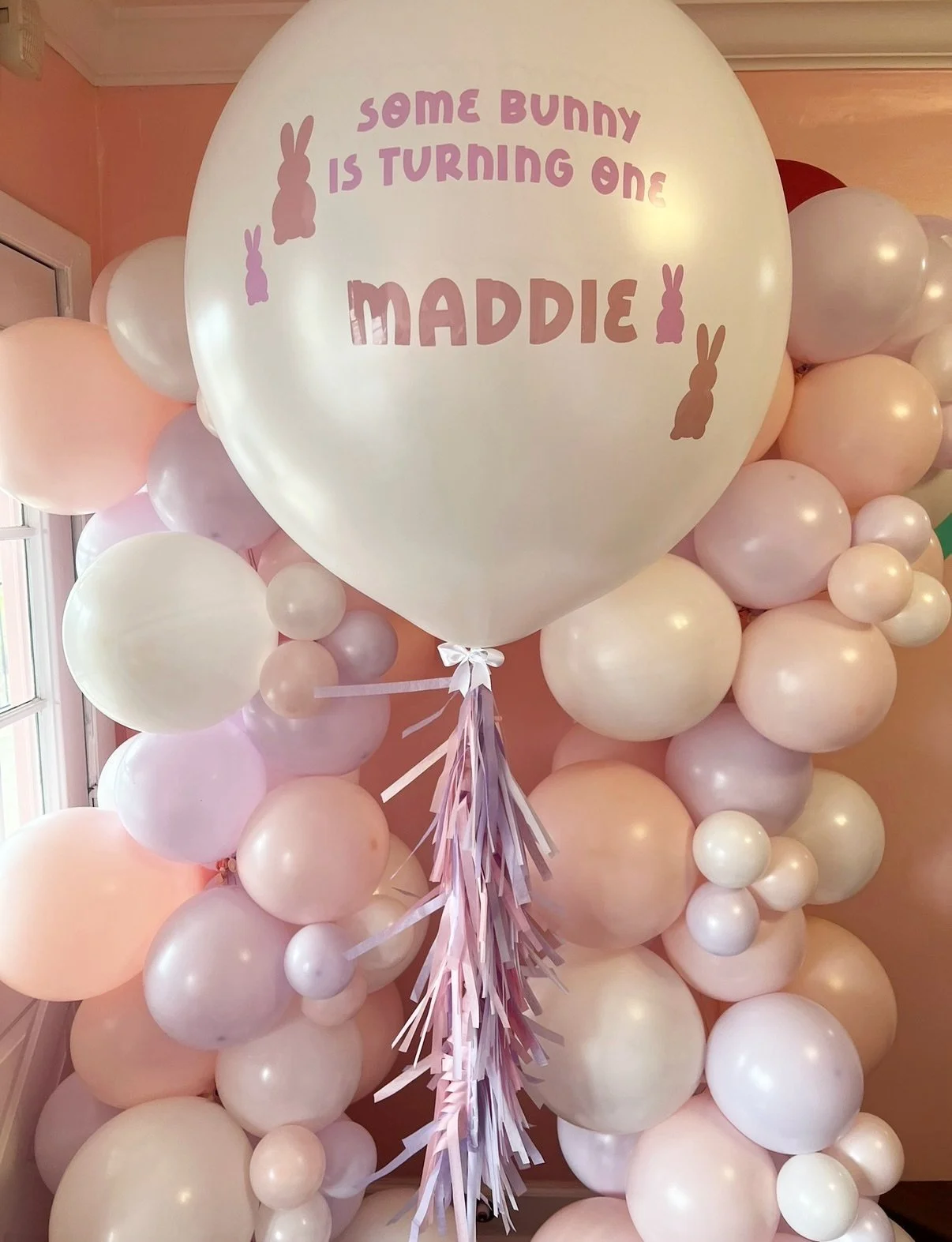 We love this pastel color palette birthday with a fun holiday twist! 🐰
All of our grab-and-go options are just a couple clicks away&mdash;making party prep easier (and prettier!) than ever! 💕🎉 head to our website today!

#GenevaIL
#GenevaIllinois
