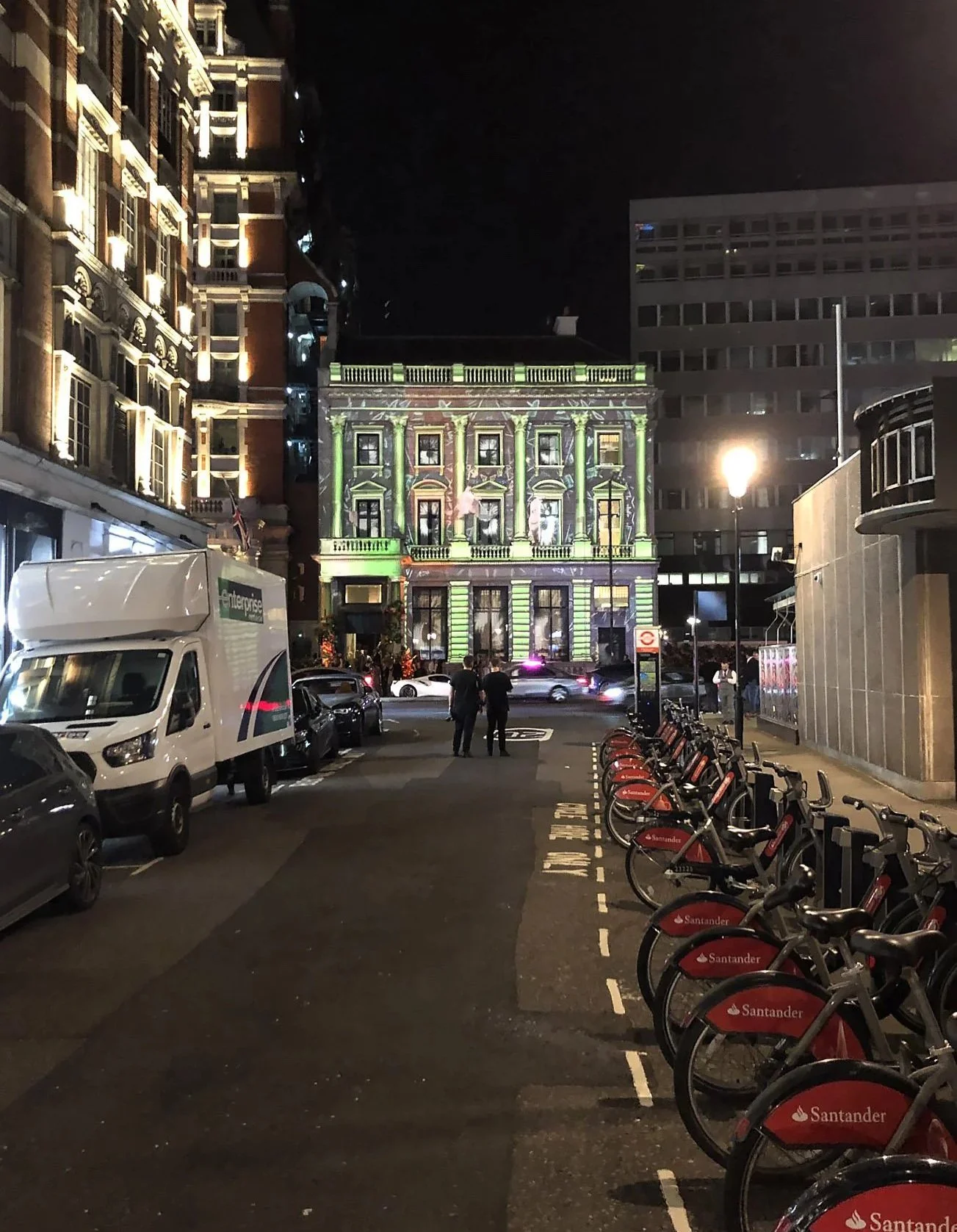 Rupert Newman, Pavillion