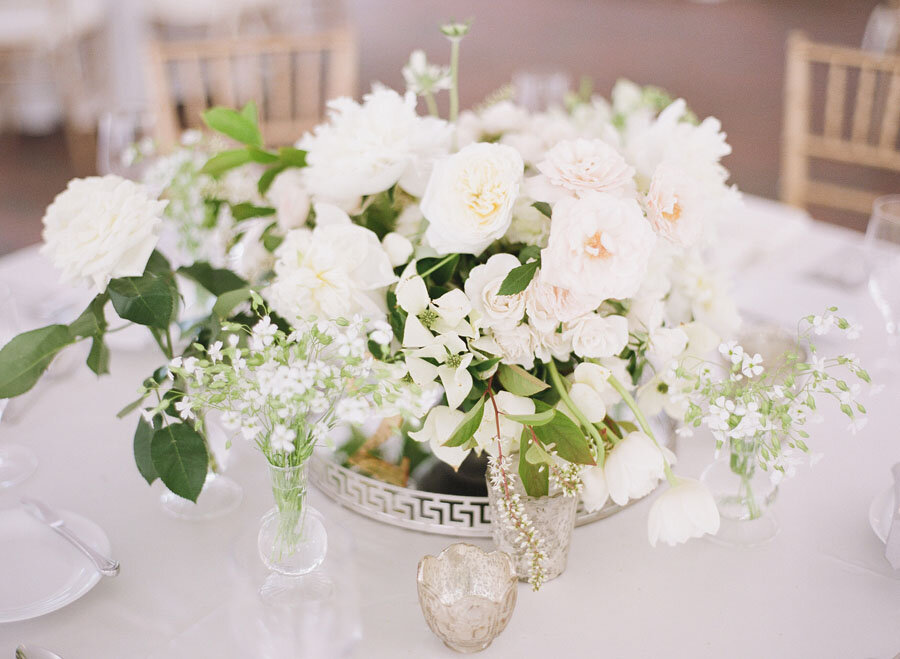 White-and-Greenery-Wedding-Design_9.jpeg