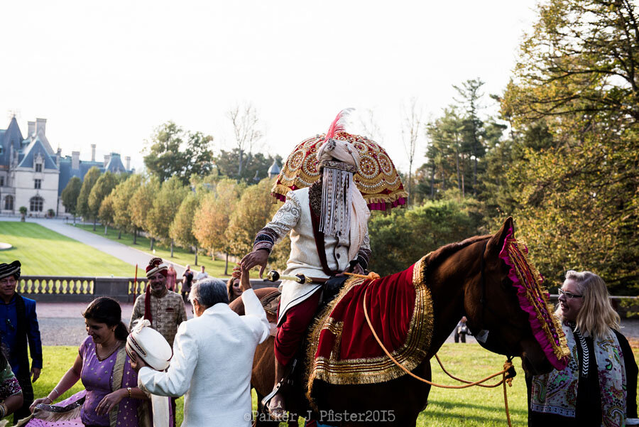 Biltmore-Estate-Indian-Baraat-Ceremony_122.jpeg