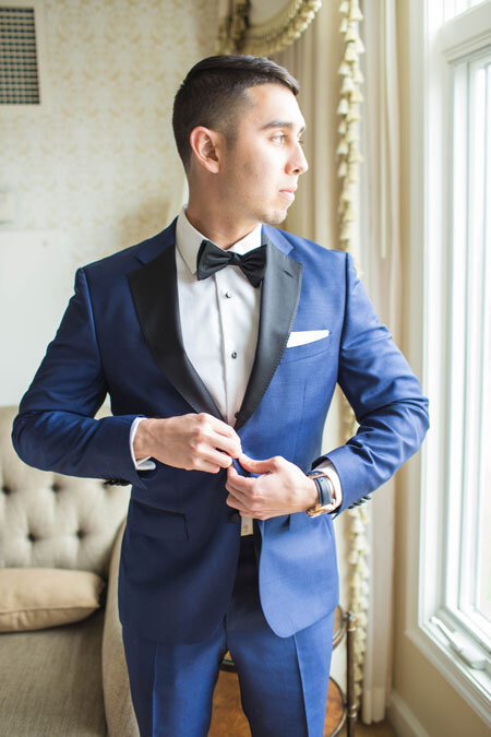 Biltmore-Estate-Wedding_Groom-in-Blue-Suit.jpeg