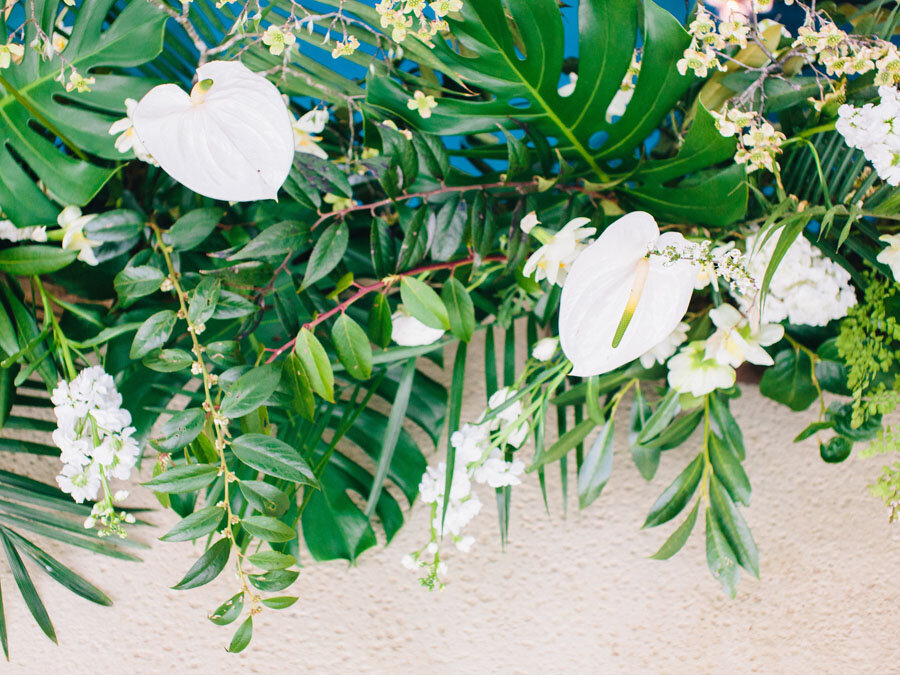 Tropical-Greenery-Wedding.jpeg