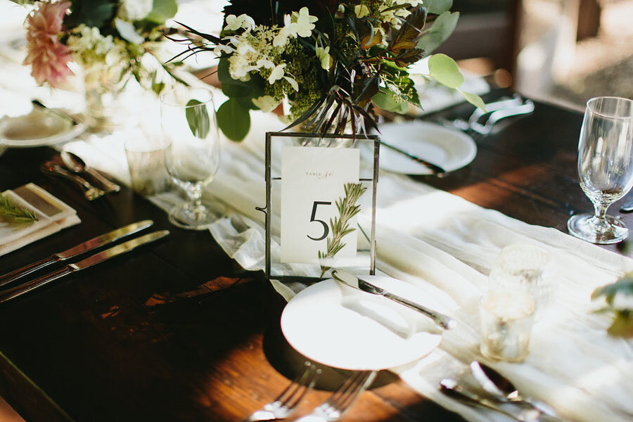 Greenery-and-Cheese-Cloth-Wedding-Tablescape.jpeg