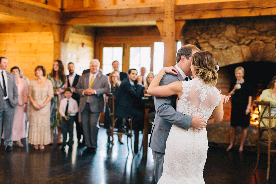 Canyon-Kitchen-Wedding-First-Dance_Perry-Vaile-Photography.png