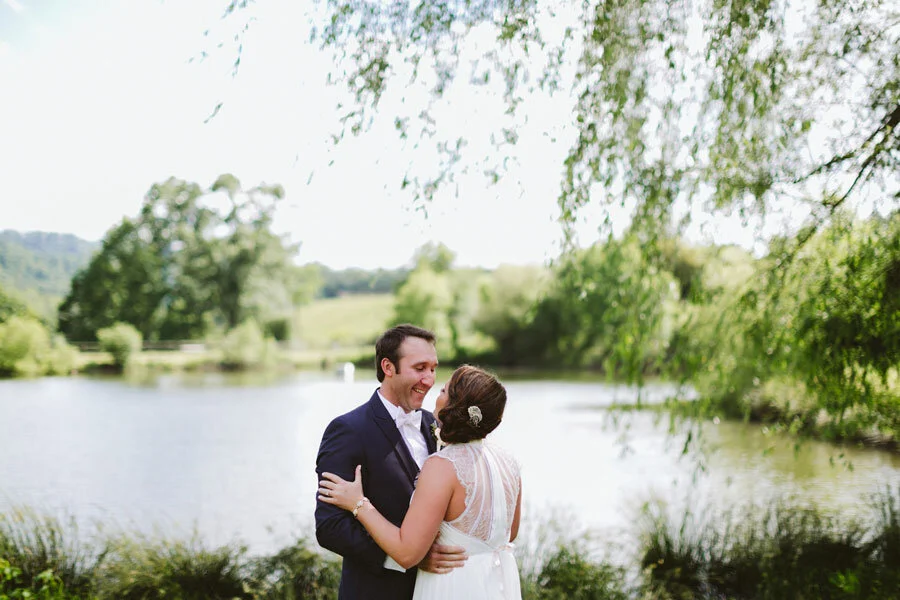 Claxton-Farm-Wedding_First-Look.jpeg